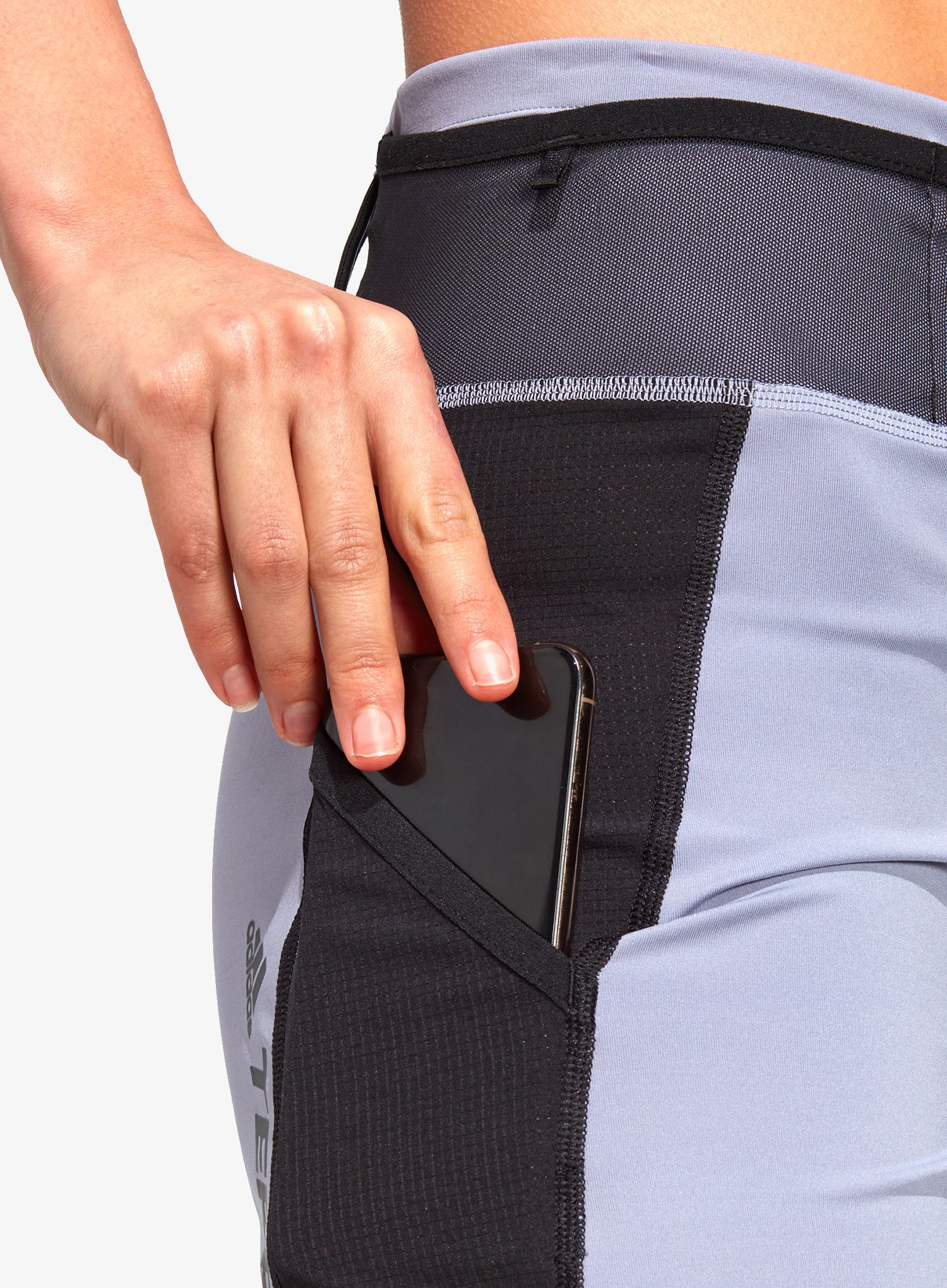 Ženske kratke hlače za trčanje adidas TERREX Agravic Pro Trail Running Shorts - silver violet