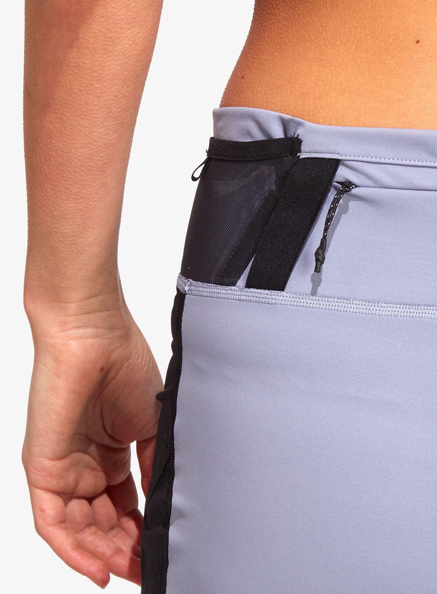 Ženske kratke hlače za trčanje adidas TERREX Agravic Pro Trail Running Shorts - silver violet