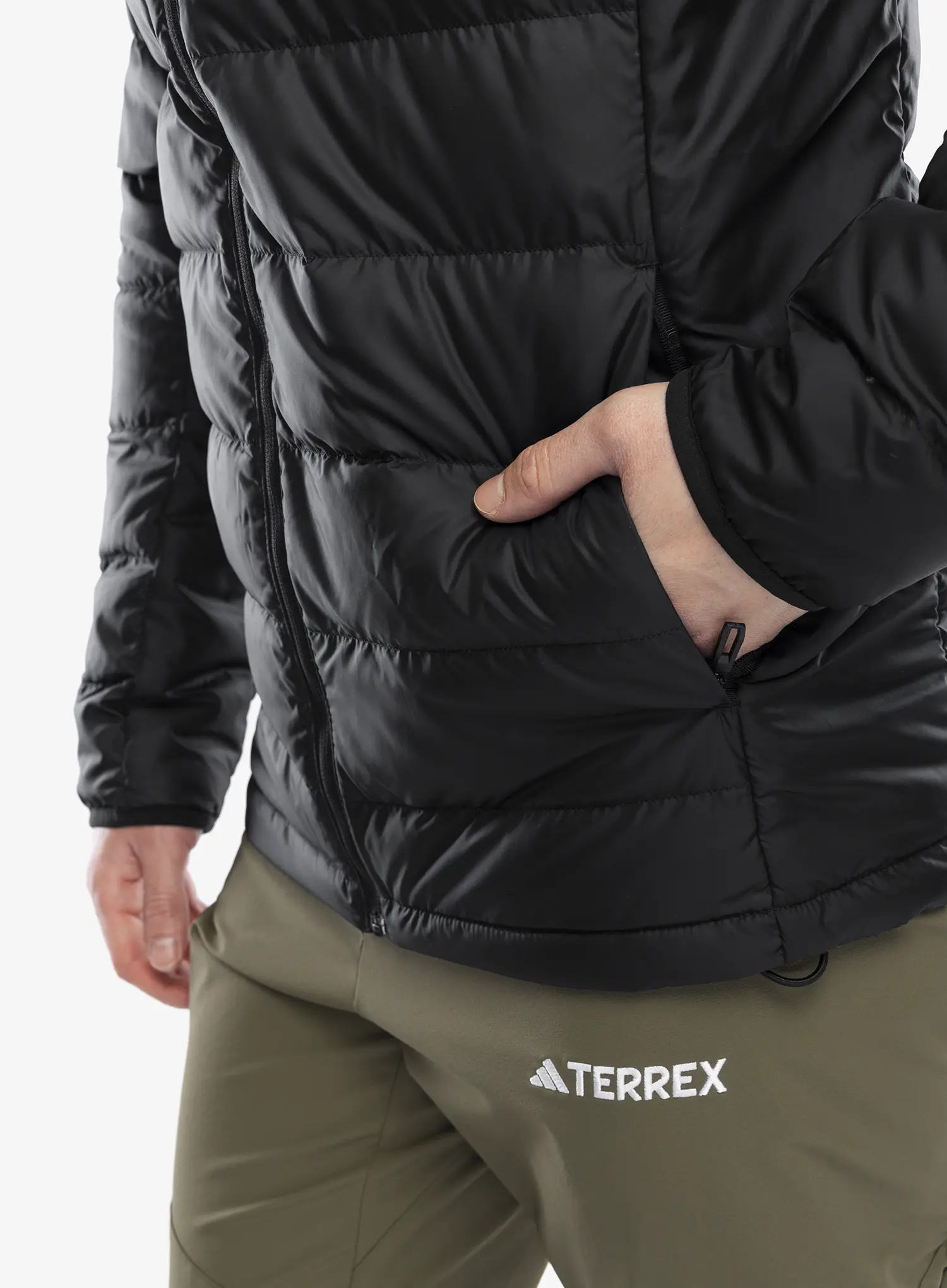 Pernata jakna adidas TERREX Multi Light Down Hooded Jacket - black