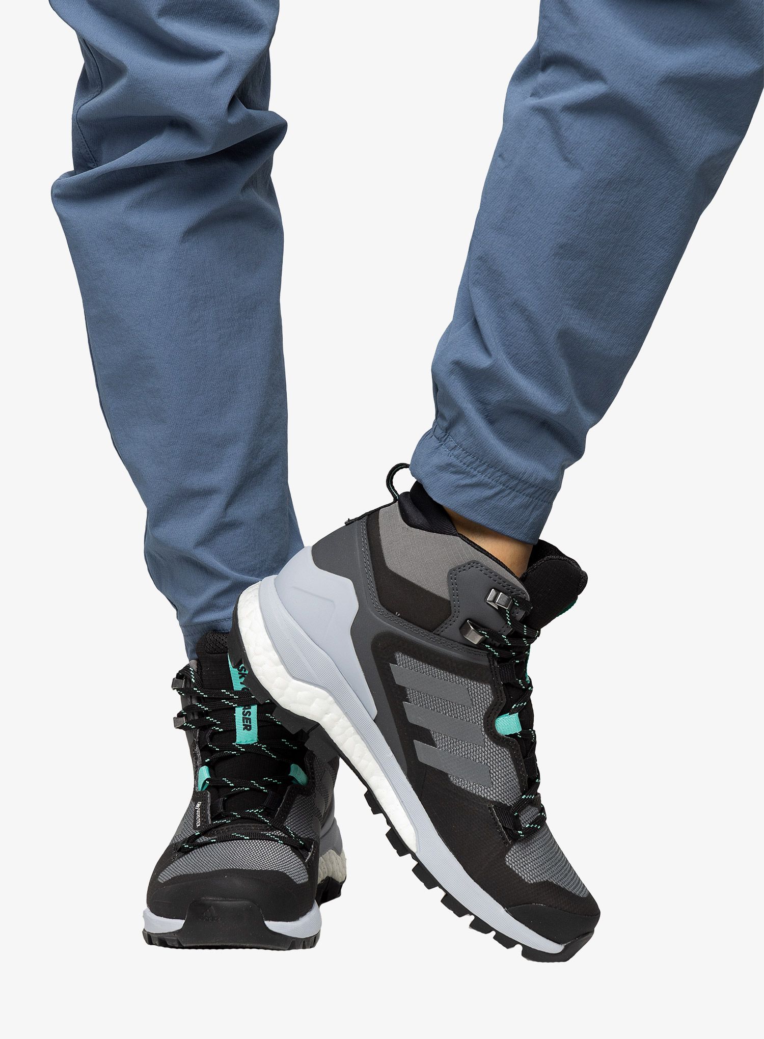 Ženske trekking cipele adidas TERREX Skychaser 2 Mid GTX - grey six/grey four/halo silver