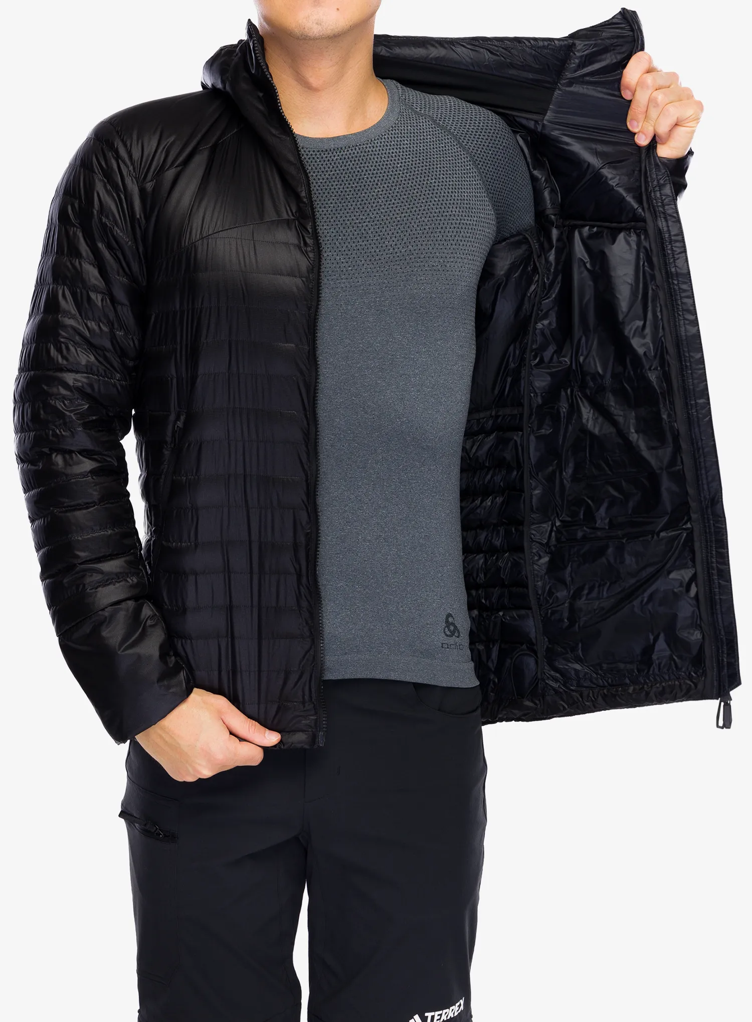 Pernata jakna adidas TERREX Techrock Down Hooded Jacket - black