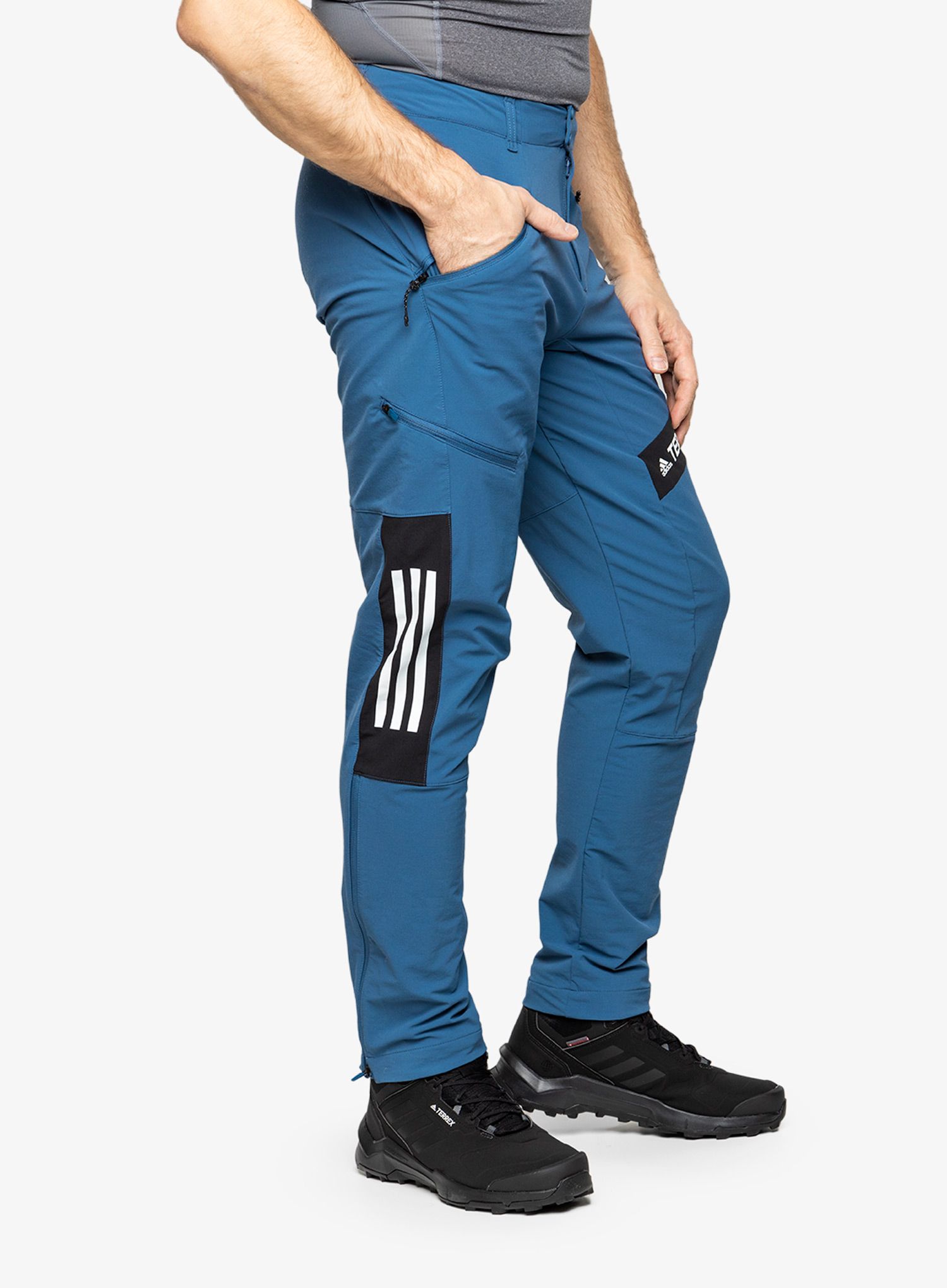 Softshell hlače adidas TERREX Techrock Mountaineering Pants - wonder steel