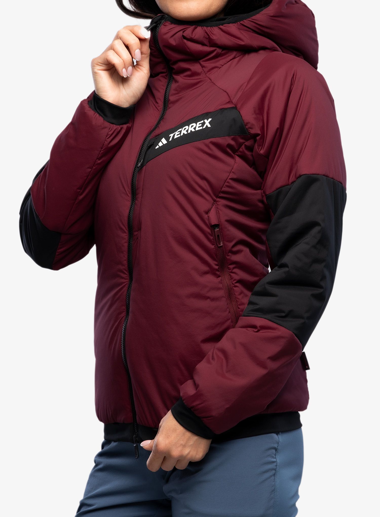 Jakna s postavom ženska adidas TERREX Techrock Stretch PrimaLoft Hooded Jkt - shadow red/black