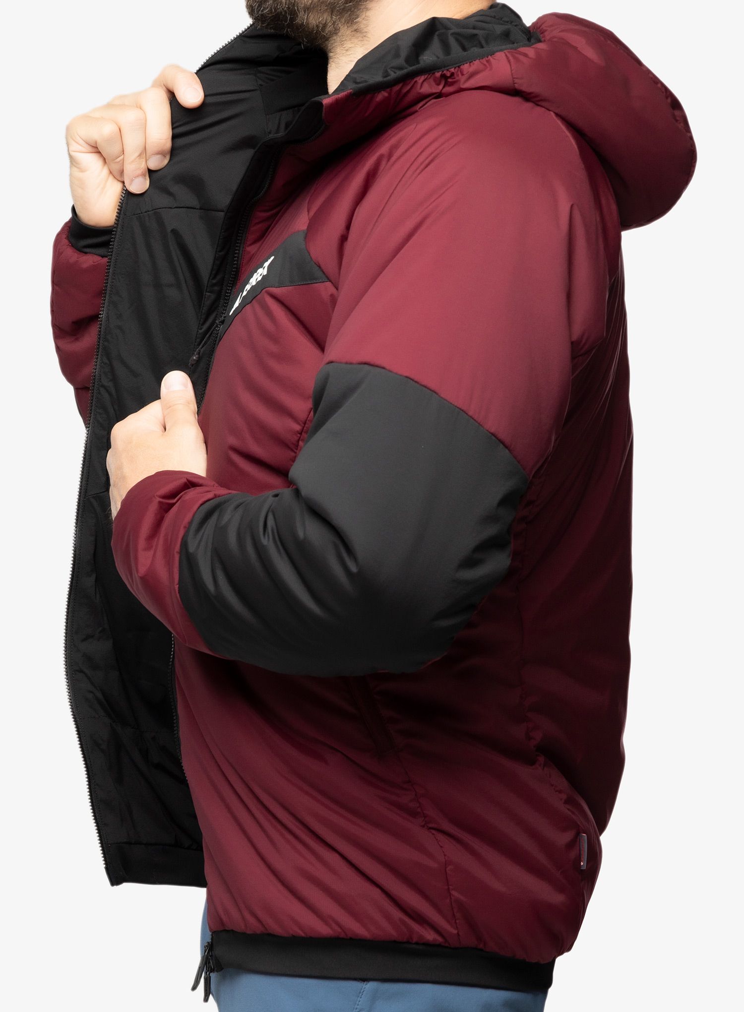 Jakna s postavom adidas TERREX Techrock Stretch PrimaLoft Hooded Jkt - shared/black