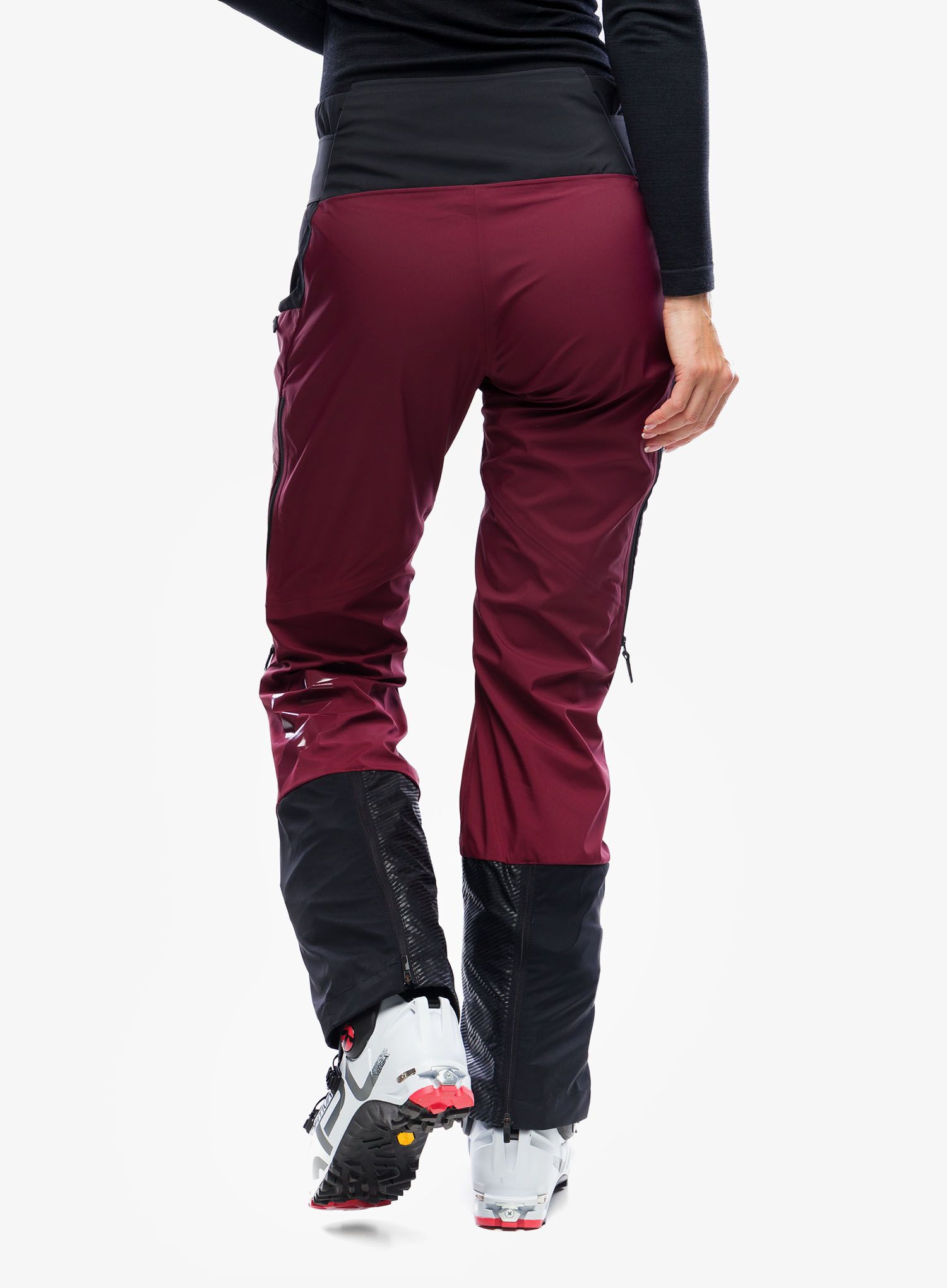 Ženske softshell hlače adidas TERREX Techrock Tour Softshell Pants - black/shadow red