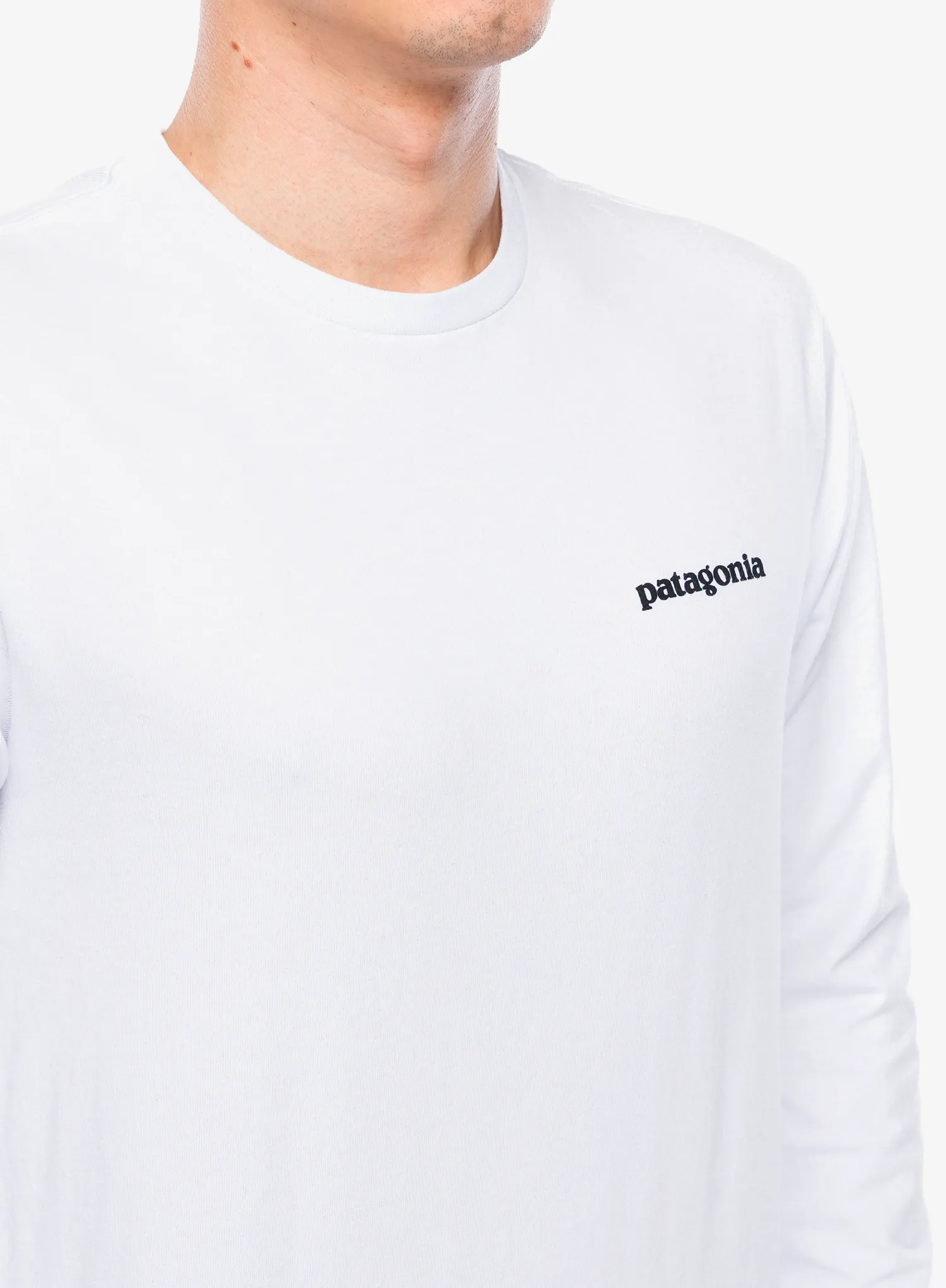 Dukserica Patagonia L/S P-6 Logo Responsibili-Tee - white