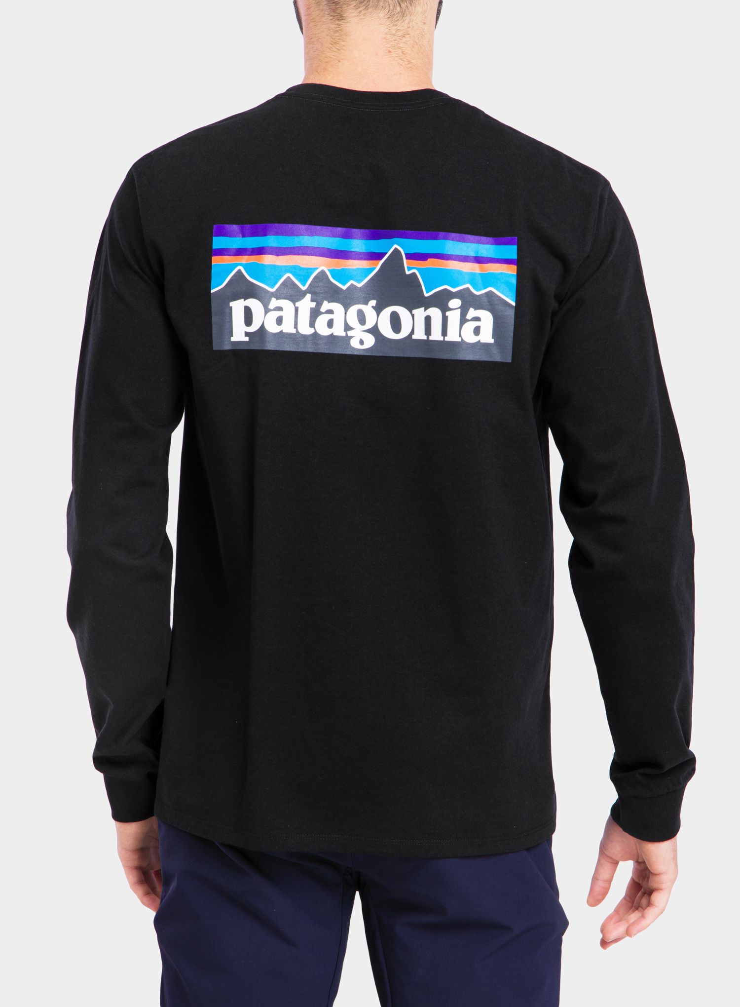 Dukserica Patagonia L/S P-6 Logo Responsibili-Tee - black