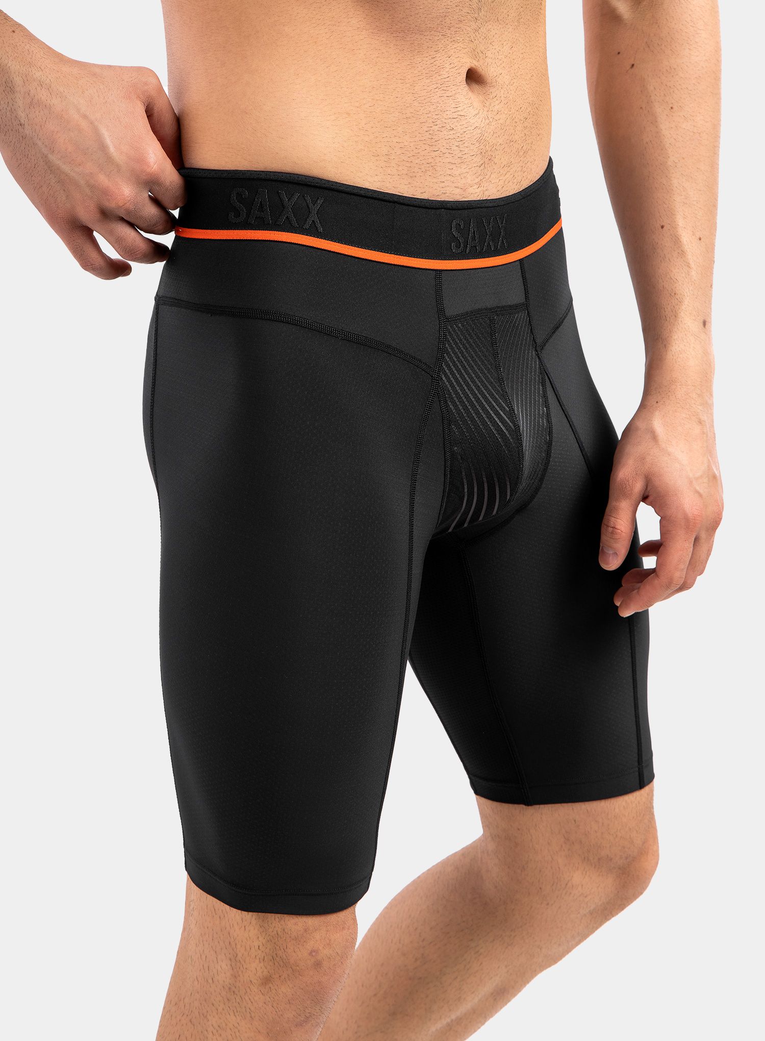 Termoaktivne bokserice SAXX Hyperdrive Long Leg - blackout