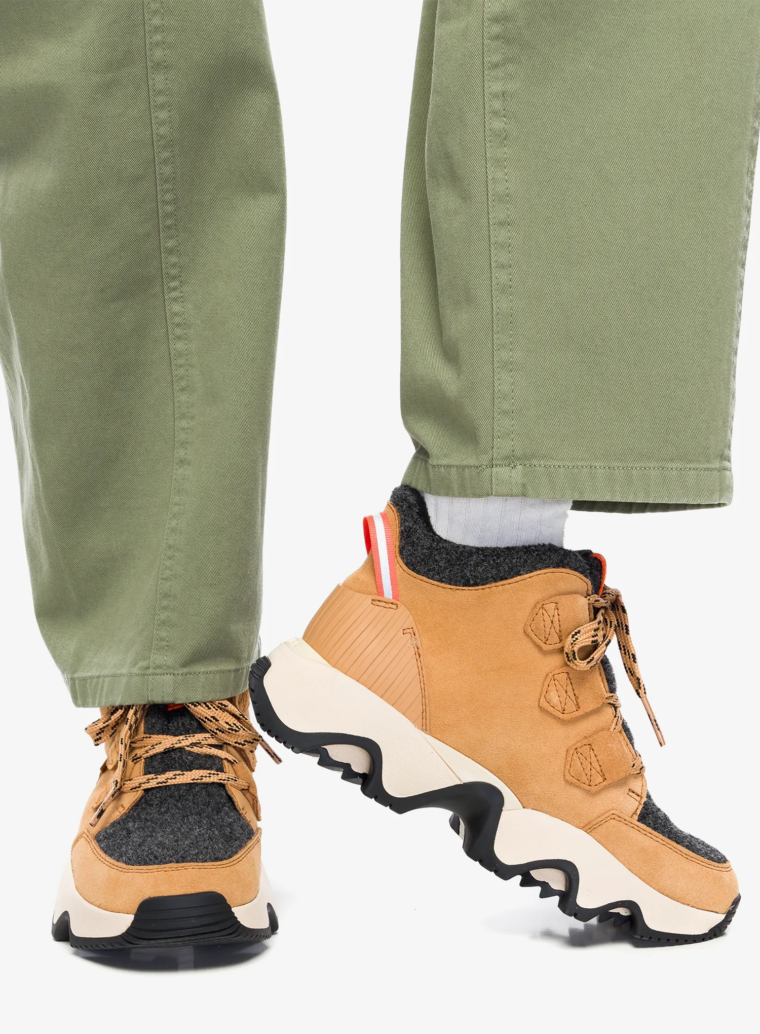 Ženske outdoor cipele Sorel Kinetic Impact Caribou Plus WP - tawny buff/black