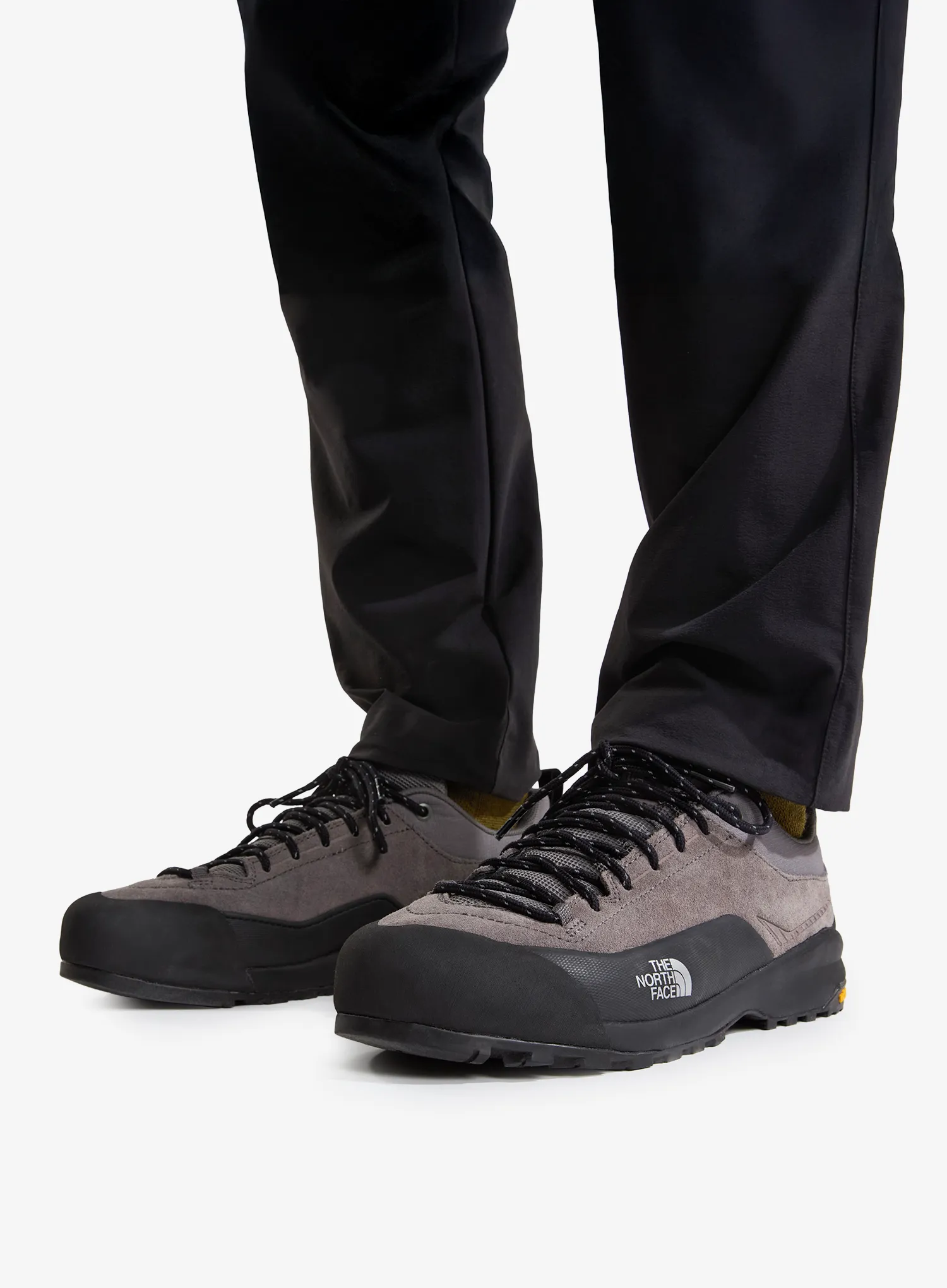 Pristupne cipele The North Face Verto Approach - smoked pearl/black