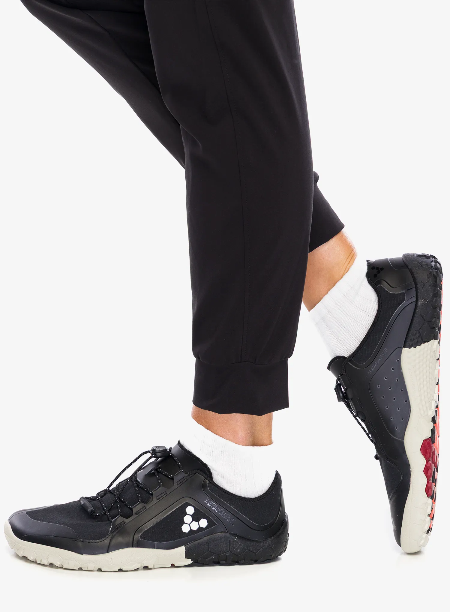 Ženske trail tenisice Vivobarefoot Primus Trail III All Weather FG - obsidian
