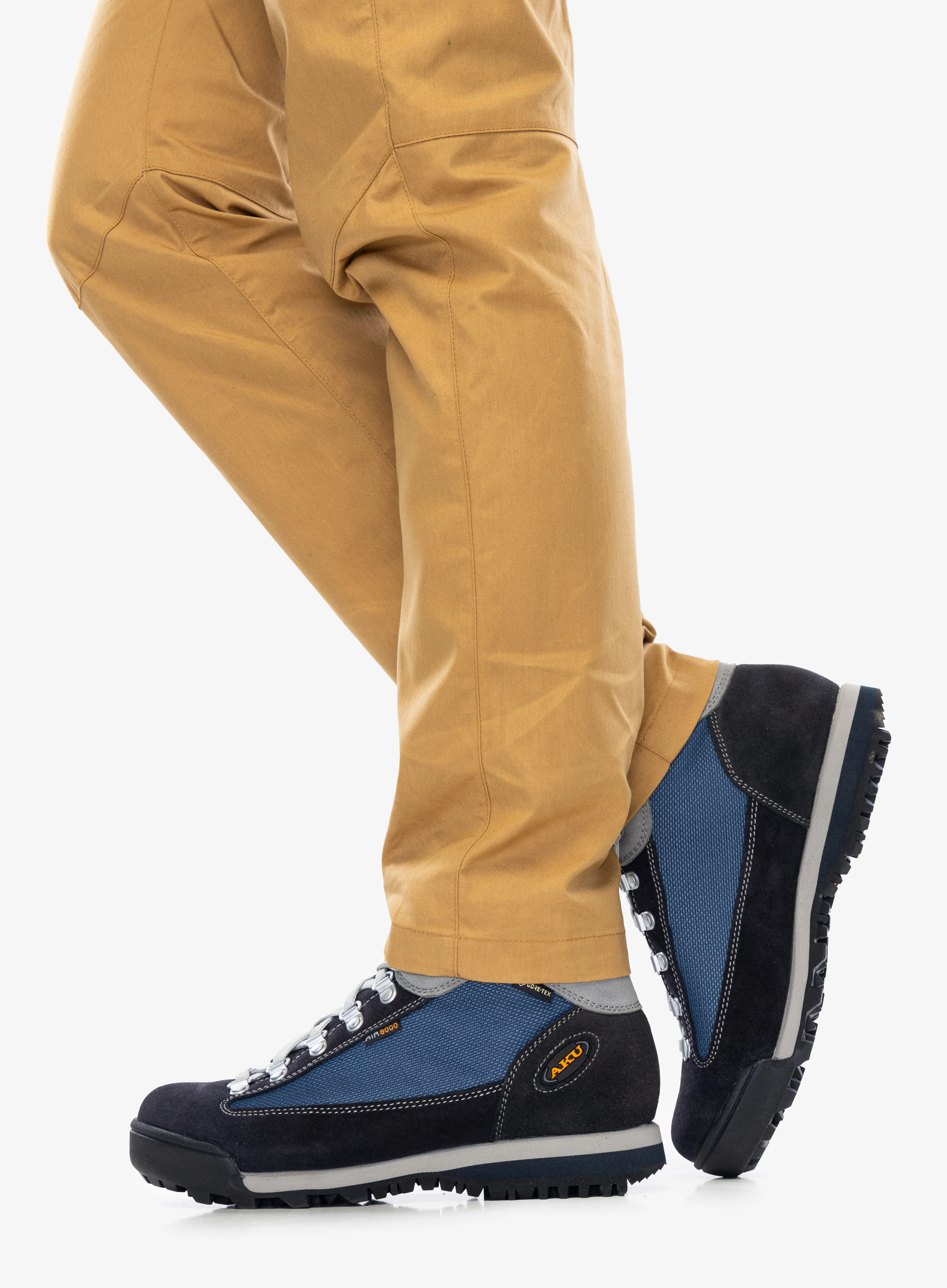 Ženske trekking cipele AKU Ultra Light Original GTX