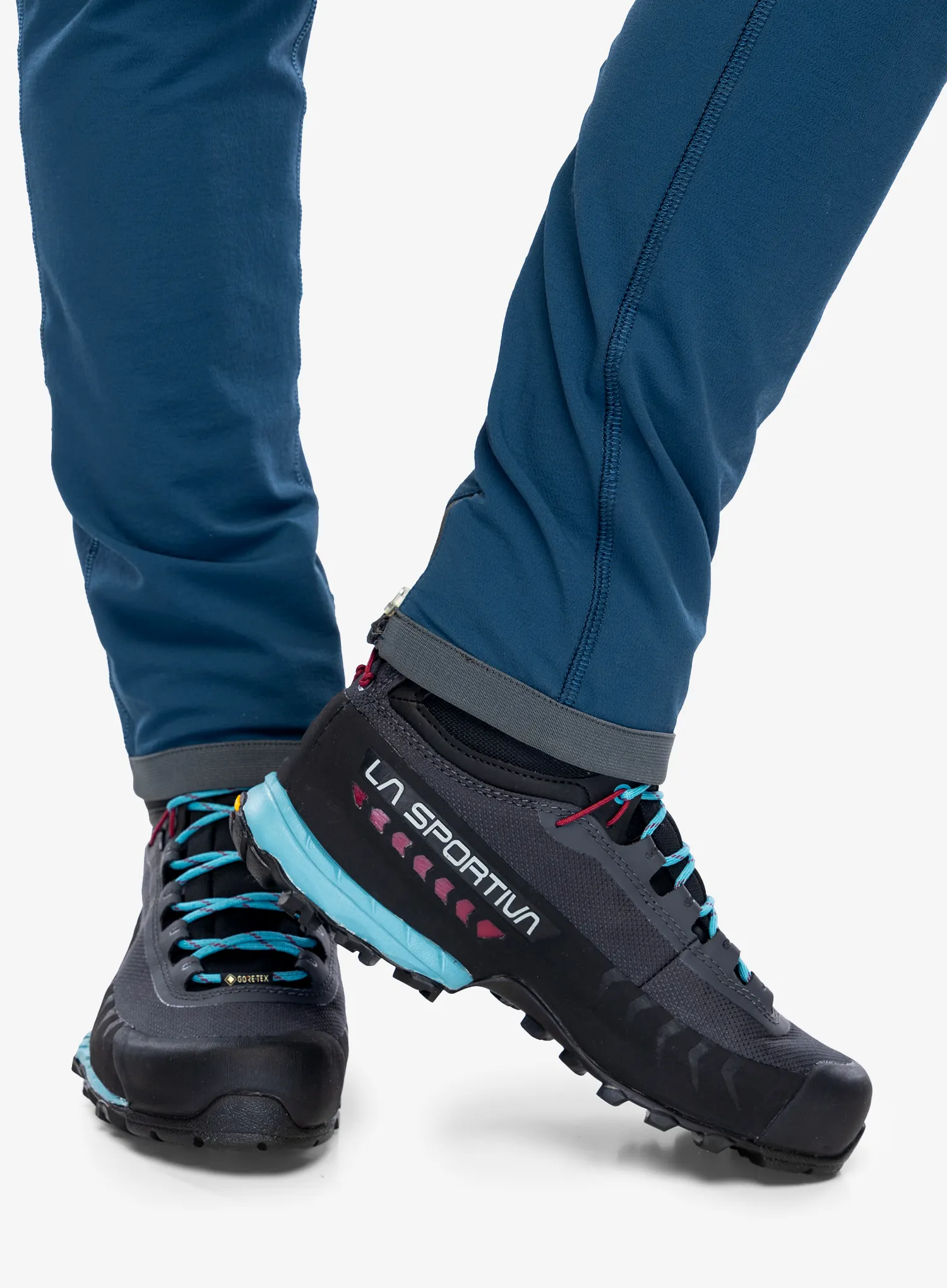 Ženske trekking cipele La Sportiva TXS GTX - carbon/topaz