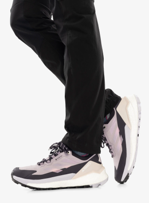 Ženske planinarske cipele adidas TERREX Free Hiker 2 Low GTX - prelo fig/silv dawn/aurora blk