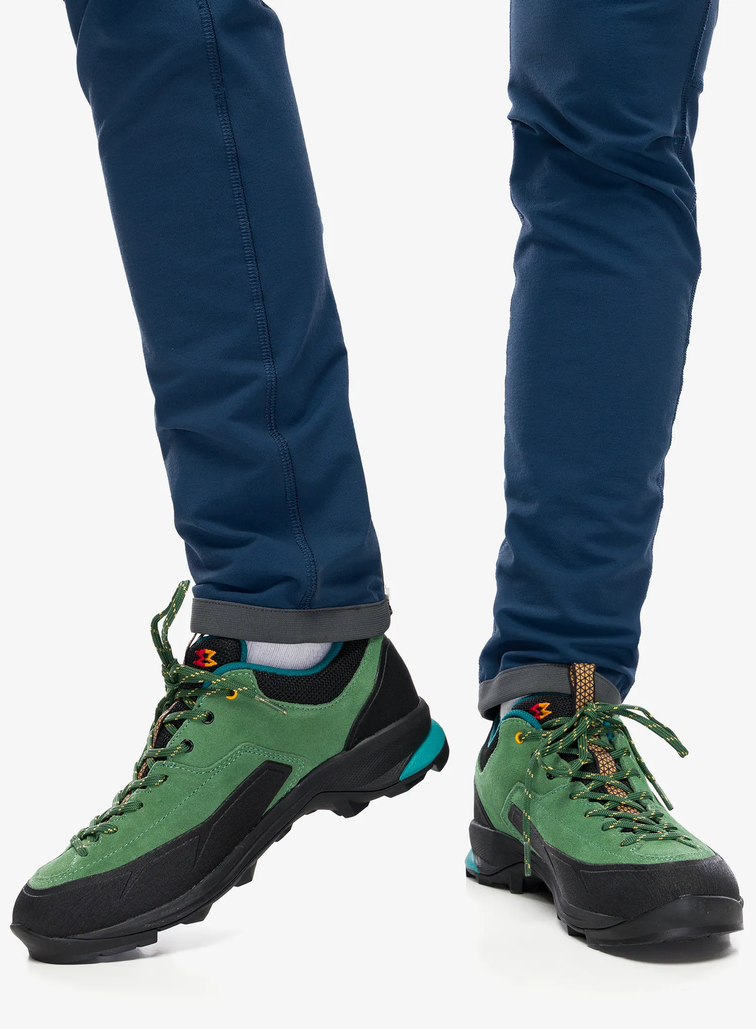 Ženske planinarske cipele Garmont Dragontail WP - frost green/deep green