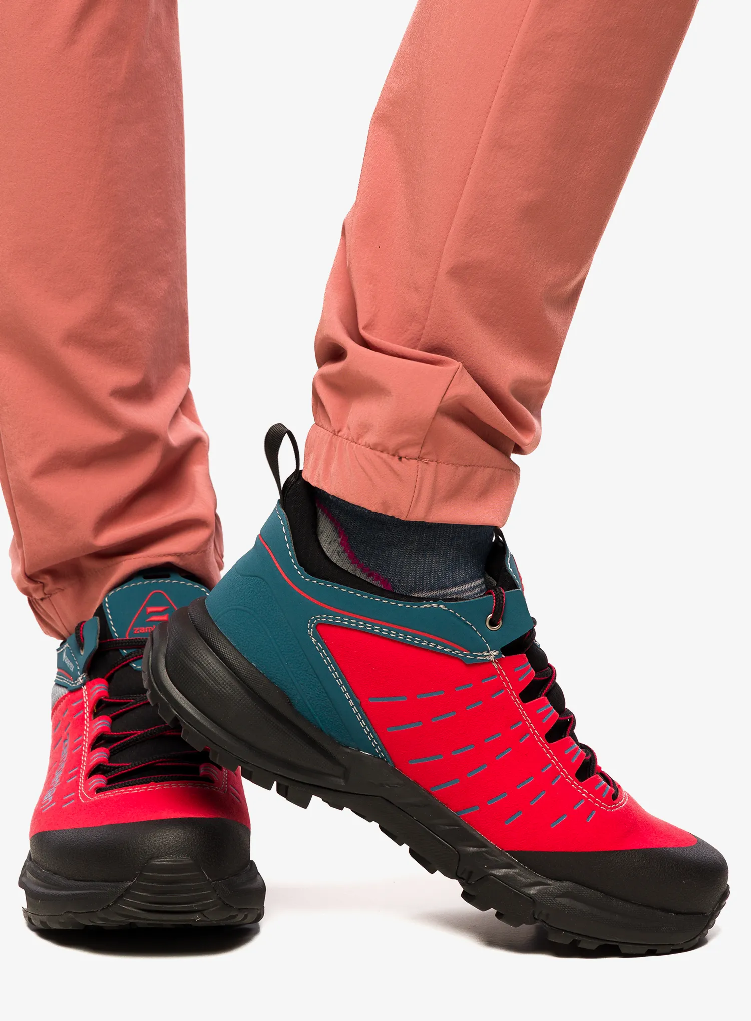 Ženske planinarske cipele Zamberlan Circe GTX Low - salmon/peac