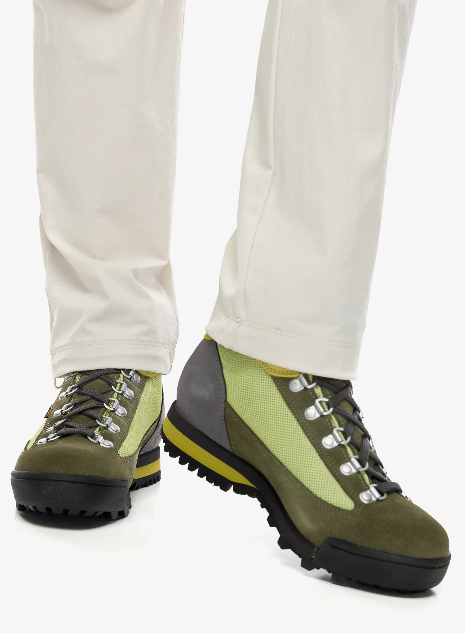 Ženske cipele za planine AKU Ultra Light Original GTX - light green/green