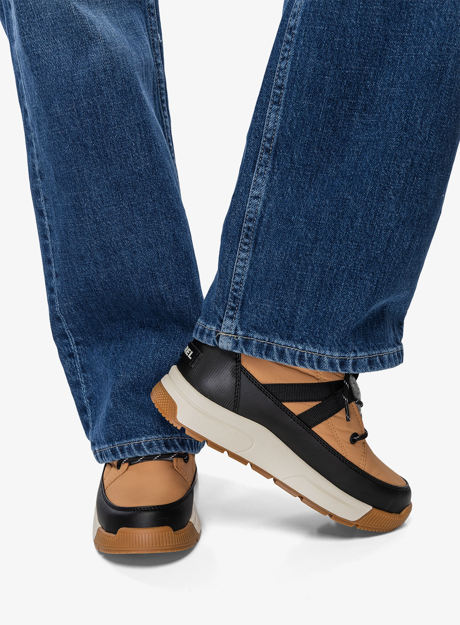 Ženske zimske cipele Sorel Whitney III Mid WP - tawny buff/black