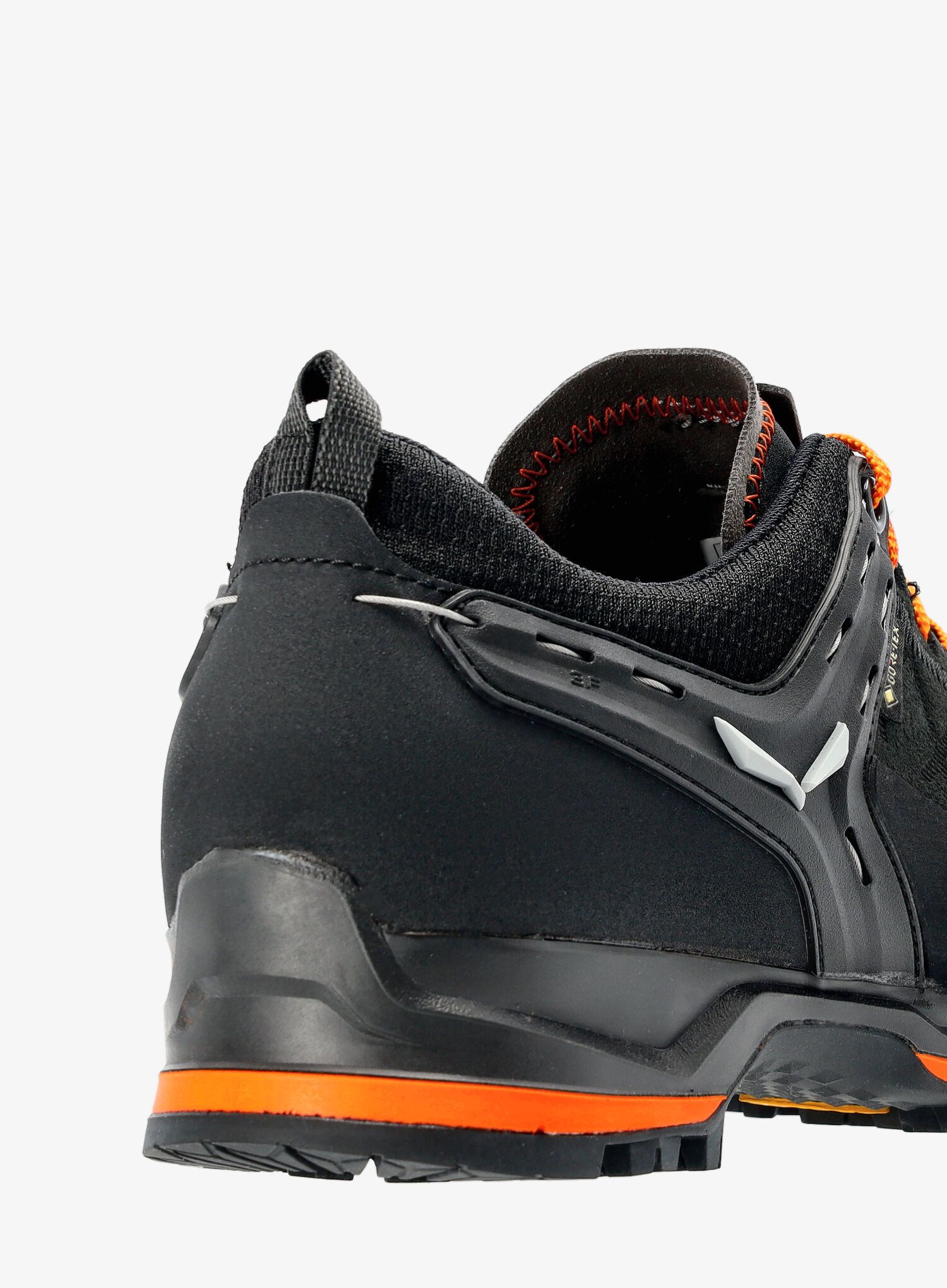 Trekking cipele Salewa Mountain Trainer 2 GTX - black/carrot