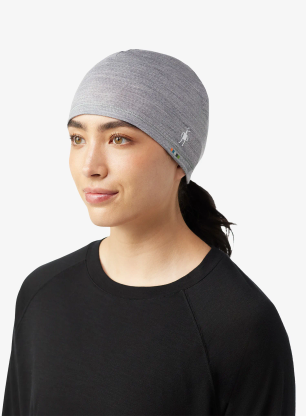 SmartwoolMerinoBeanie_lightgrayheather_fw26_196247529227_073.webp