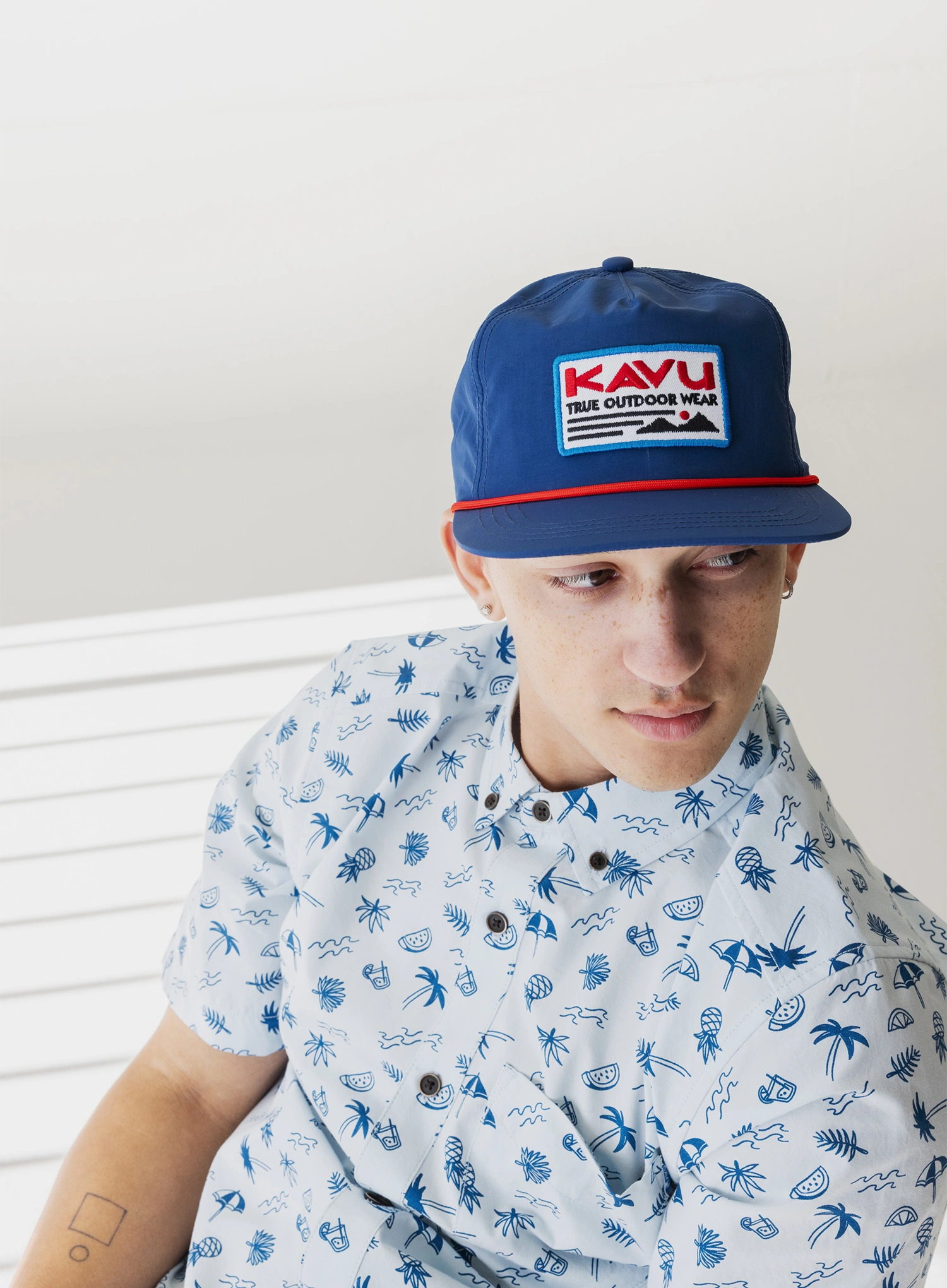 Kačket Kavu Bryon Bay - classic navy