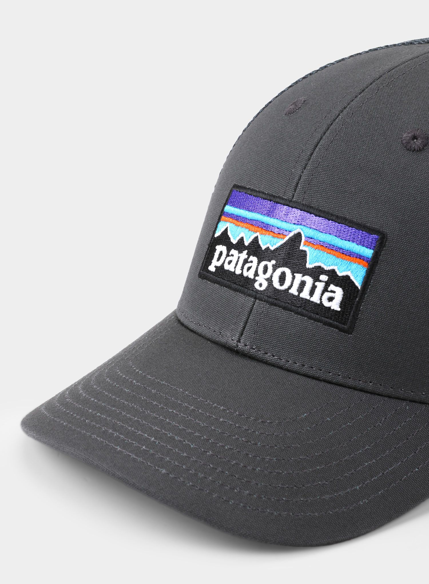 Kapa Patagonia P-6 Logo LoPro Trucker Hat - forge grey