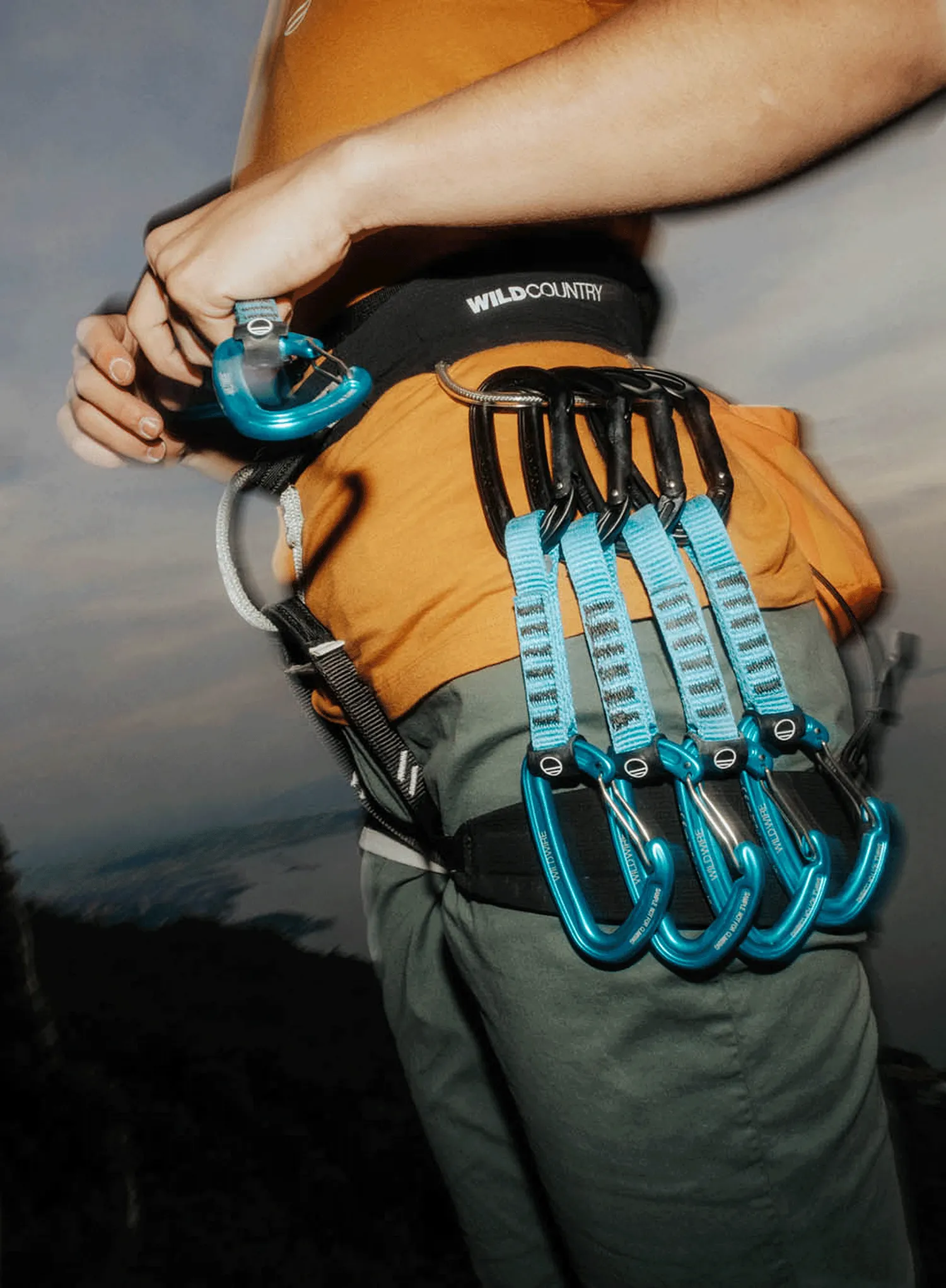 Penjački komplet Wild Country Wildhybrid Quickdraw 12 cm - black/turquoise