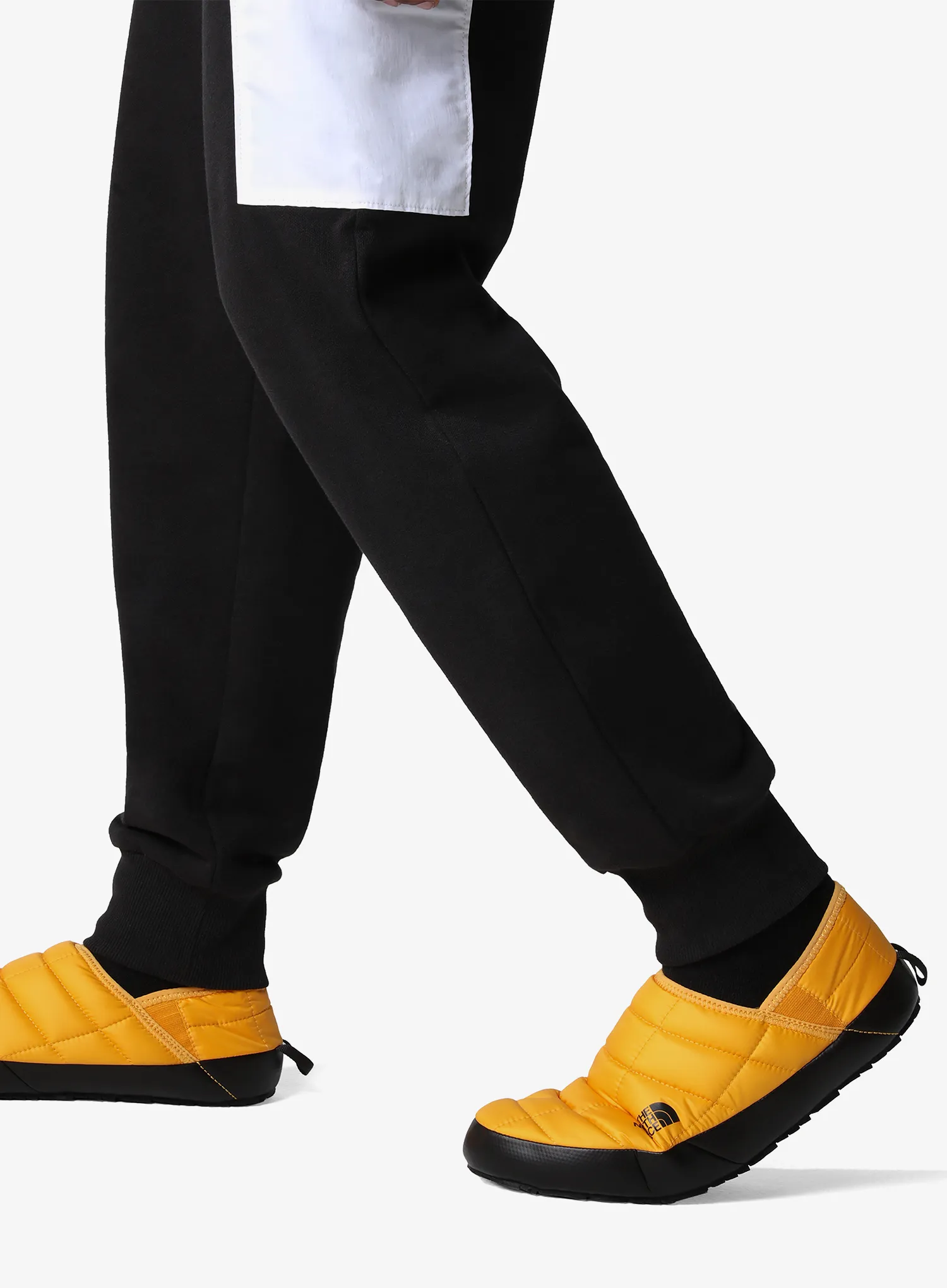 Papuče s postavom The North Face ThermoBall Traction Mule V - summit gold/tnf black