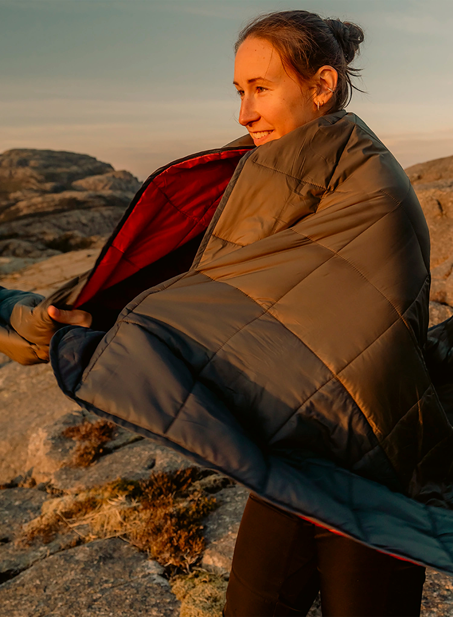 Poplun Robens Snowfall Quilt - grey/red