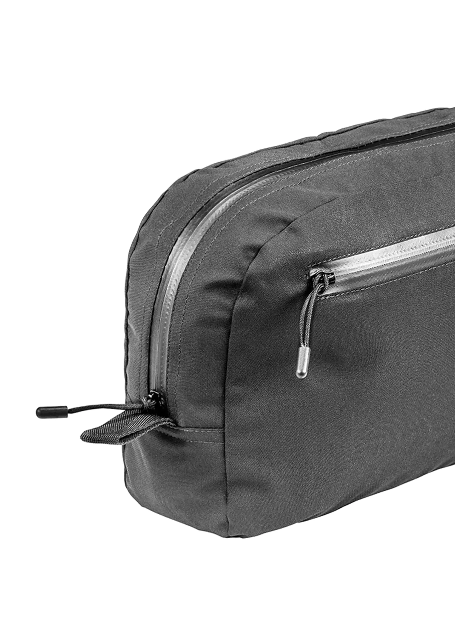 Toaletna torbica Cocoon Toiletry Bag - Silk - black