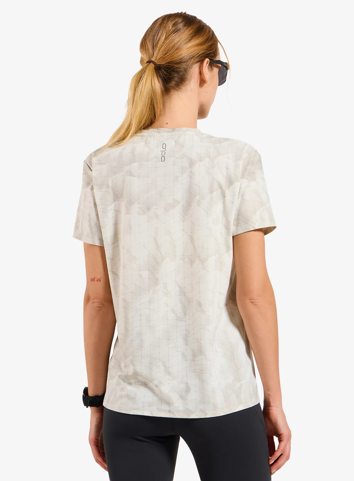 Ženska majica za trčanje Odlo Zeroweight Chill-Tec Print Crew Neck S/S - gardenia
