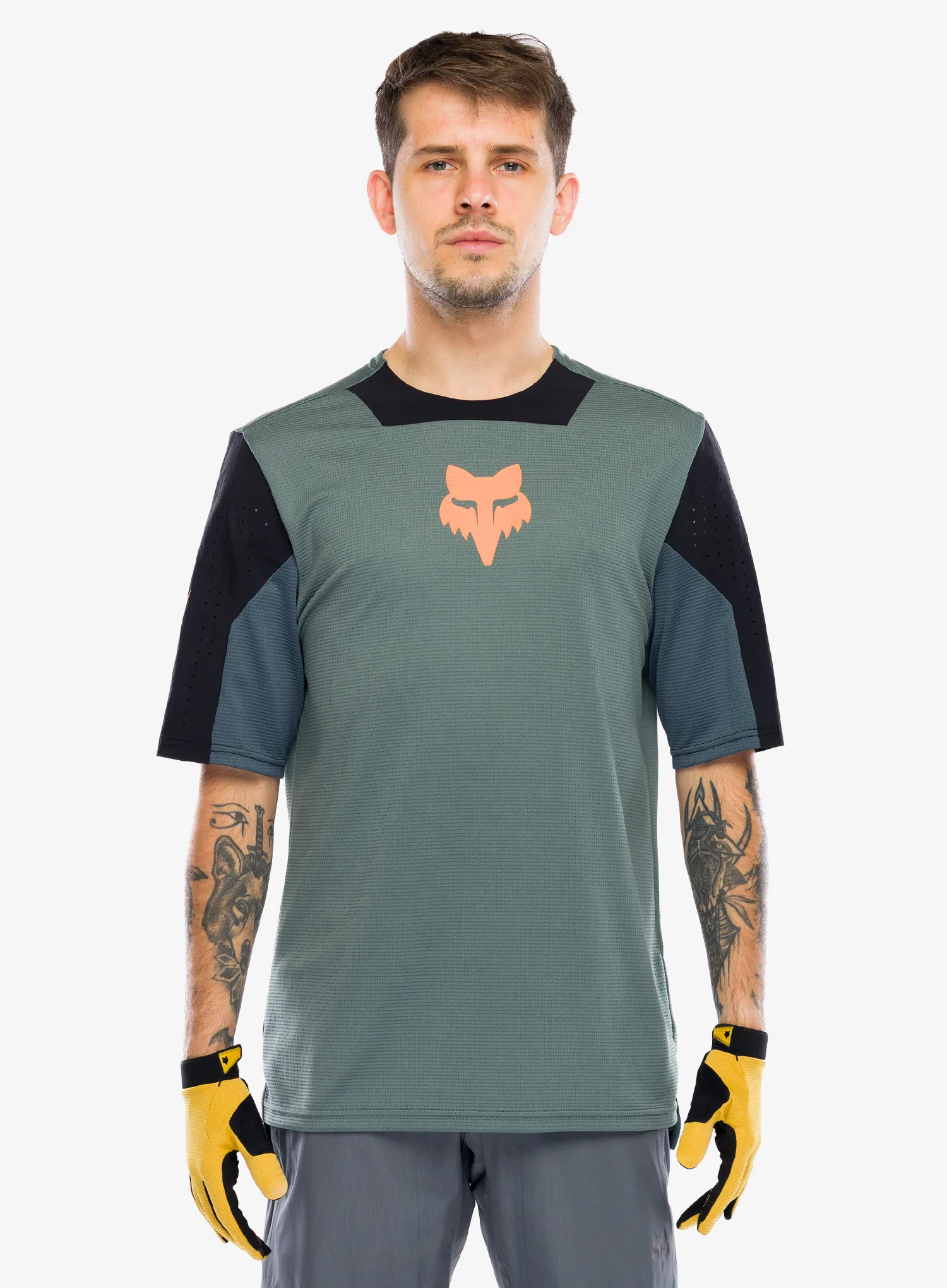 FoxDefendSSJerseyCreationsage198571090633h.webp