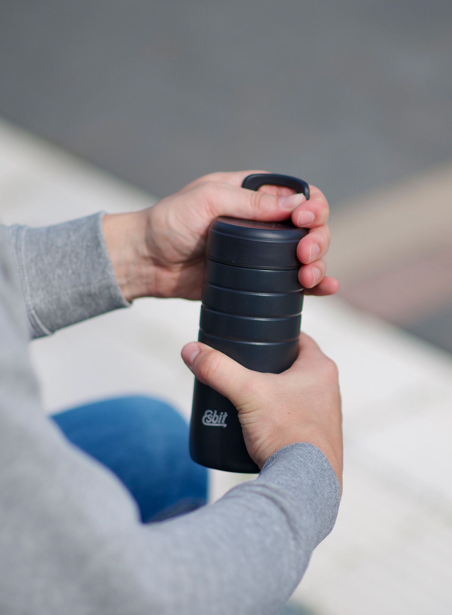Termo šalica Esbit Majoris Stainless Steel Thermo Mug 450ml - black