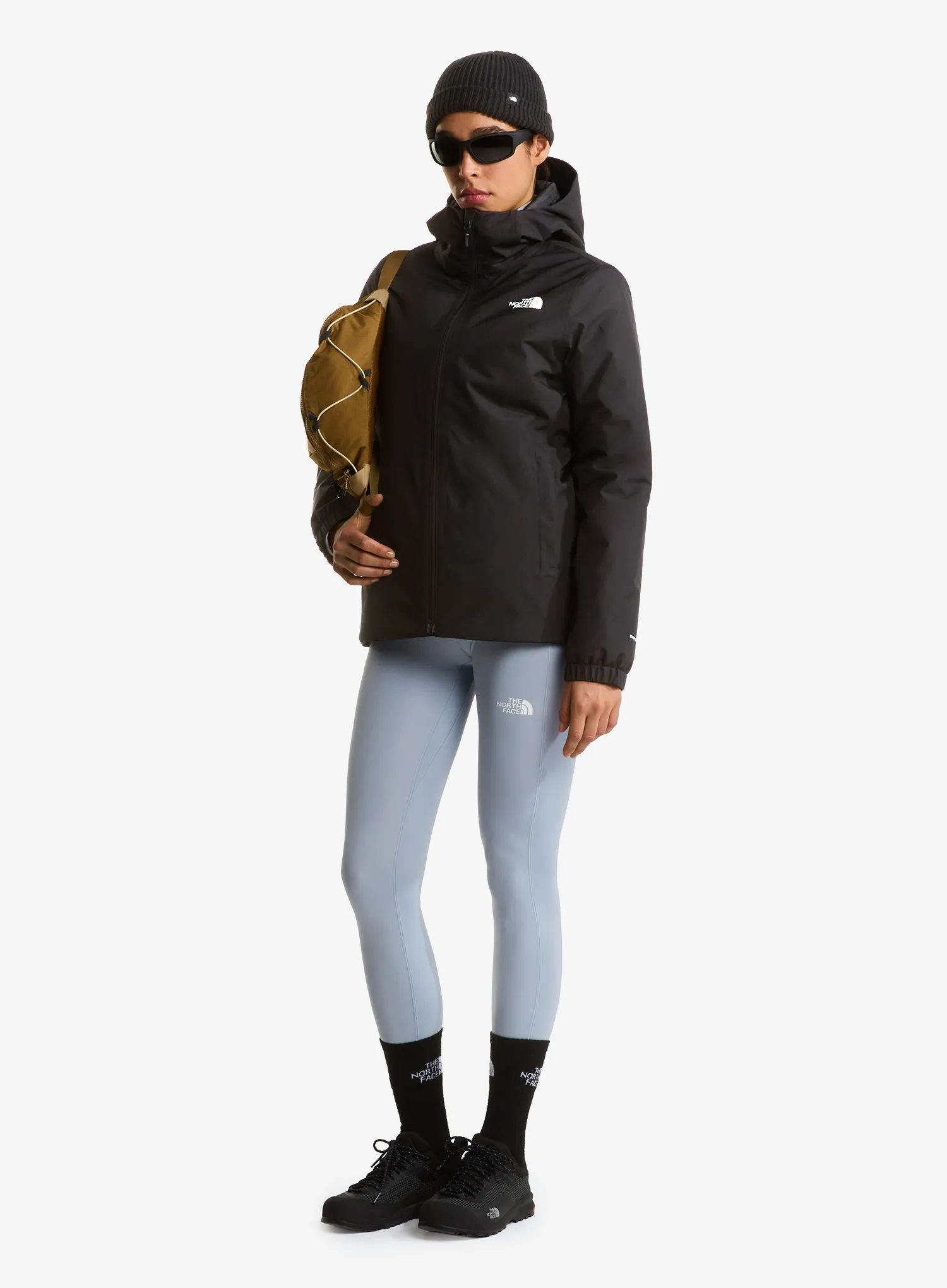 Jakna s postavom ženska The North Face Quest Mono Ins Jacket - tnf black