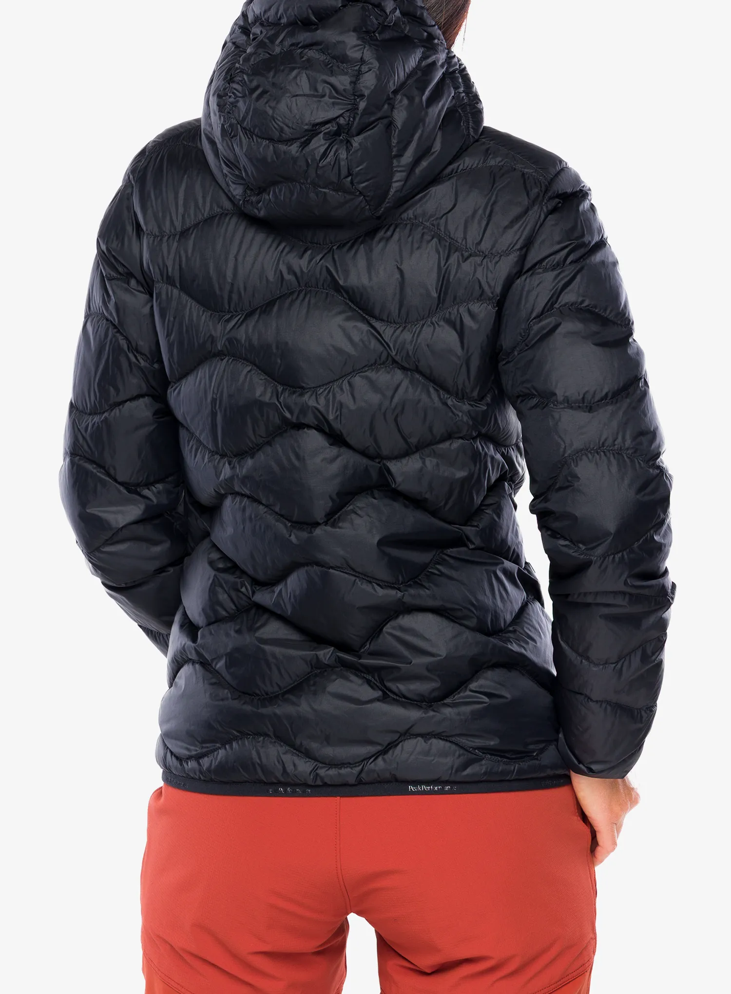 Ženska perjana jakna Peak Performance Helium Down Hood Jacket - black