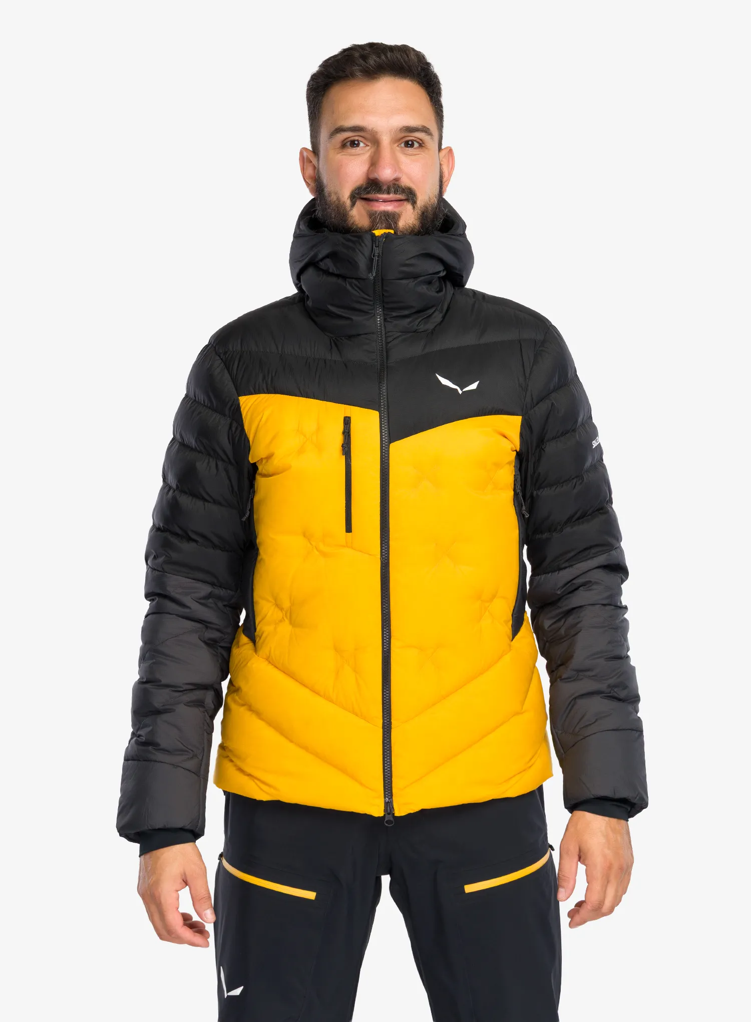 SalewaOrtlesMed4RdsDwnJacket_gold_fw26_4053866909181_1_063.webp