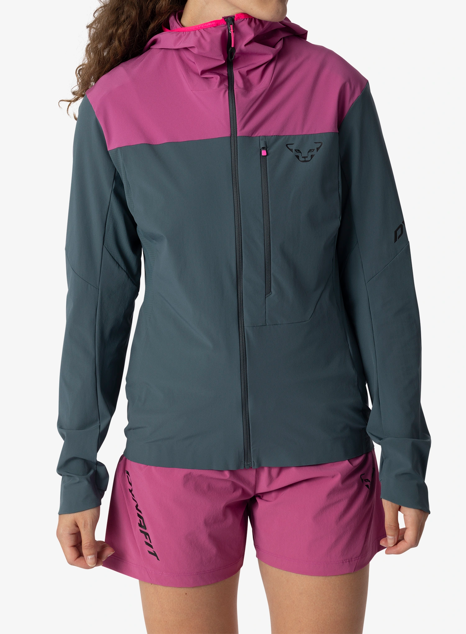 qweDynafitTraverseDSTJacketmagenta4053866858502a.webp