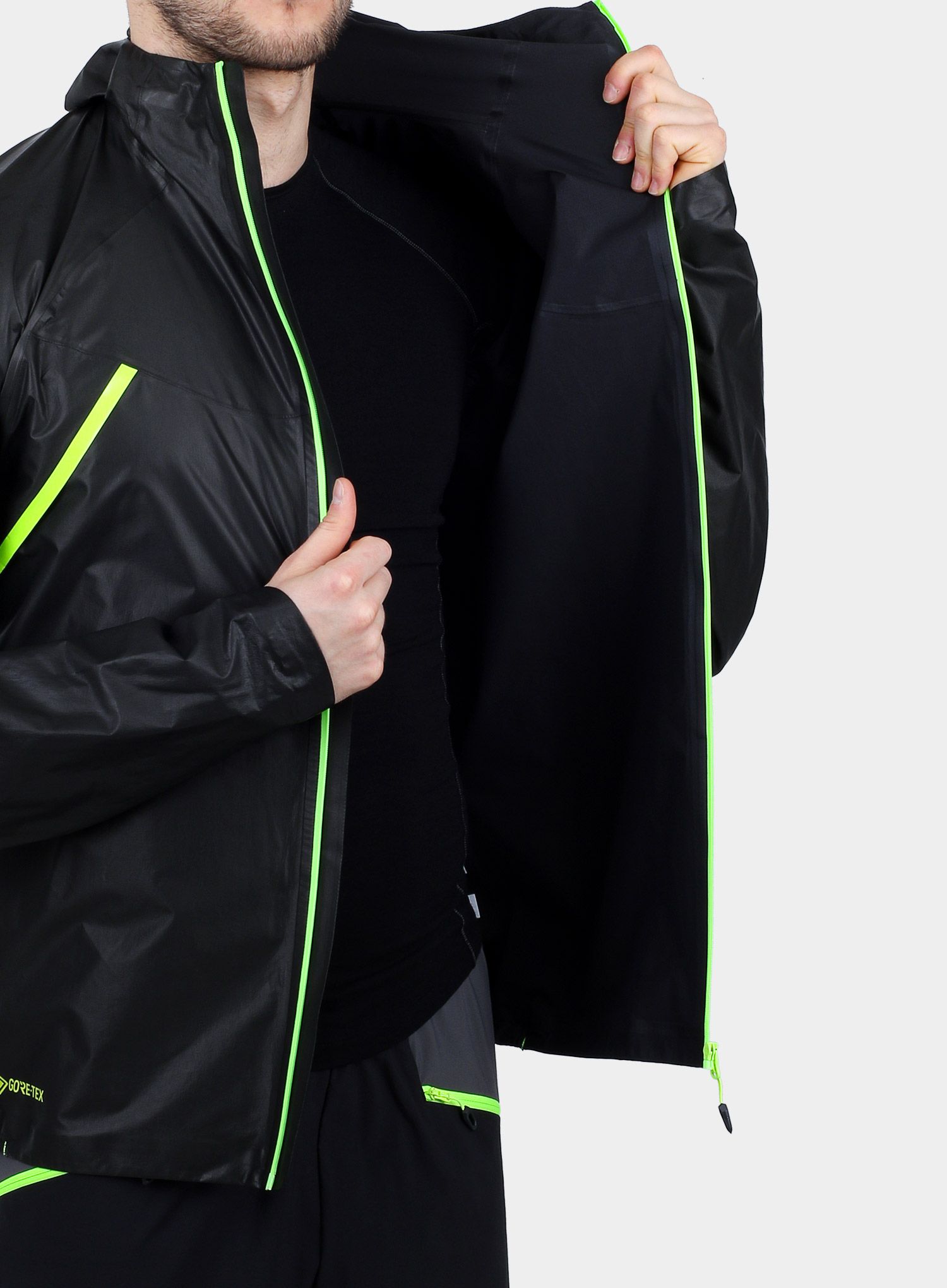 Kurtka Dynafit Ultra GTX Shakedry Jacket black out 8a.pl