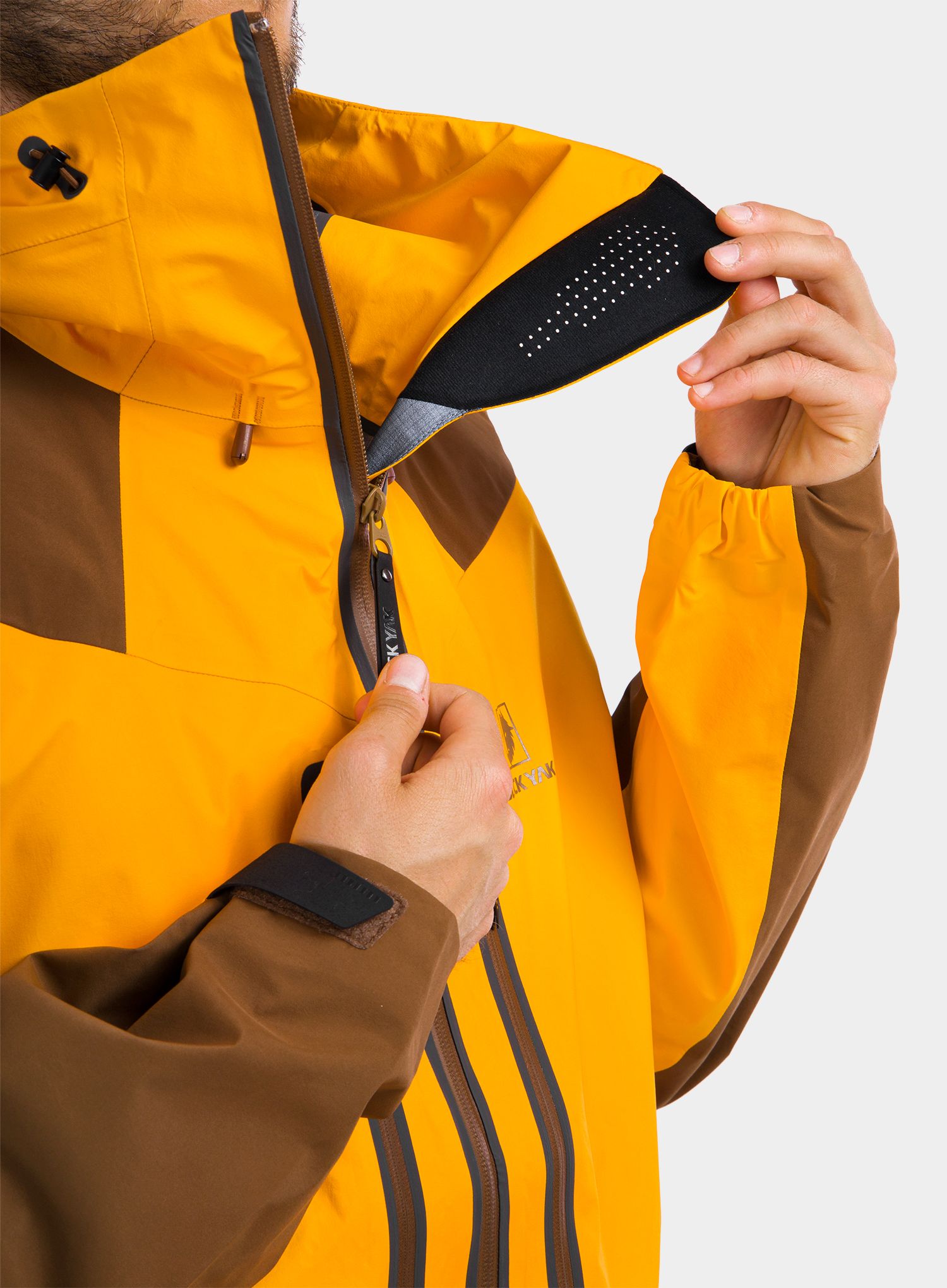 GORE TEX jakna BlackYak Barzona BC Jacket - emperador