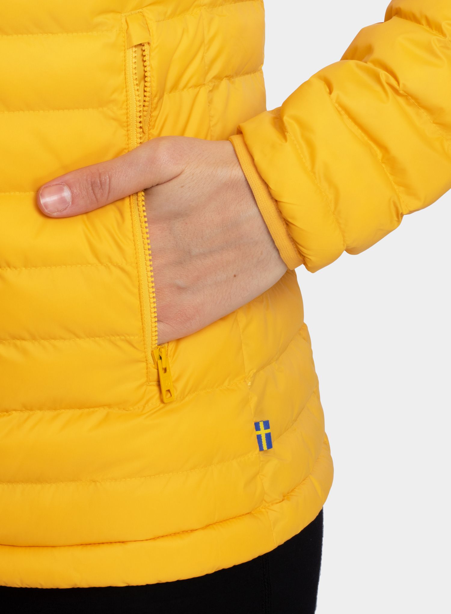 Jakna s postavom Fjallraven Expedition Latt Hoodie - dandelion
