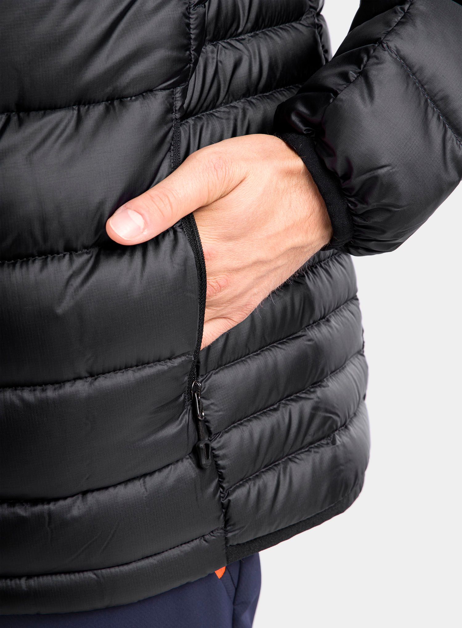 Pernata jakna Marmot Hype Down Hoody - black