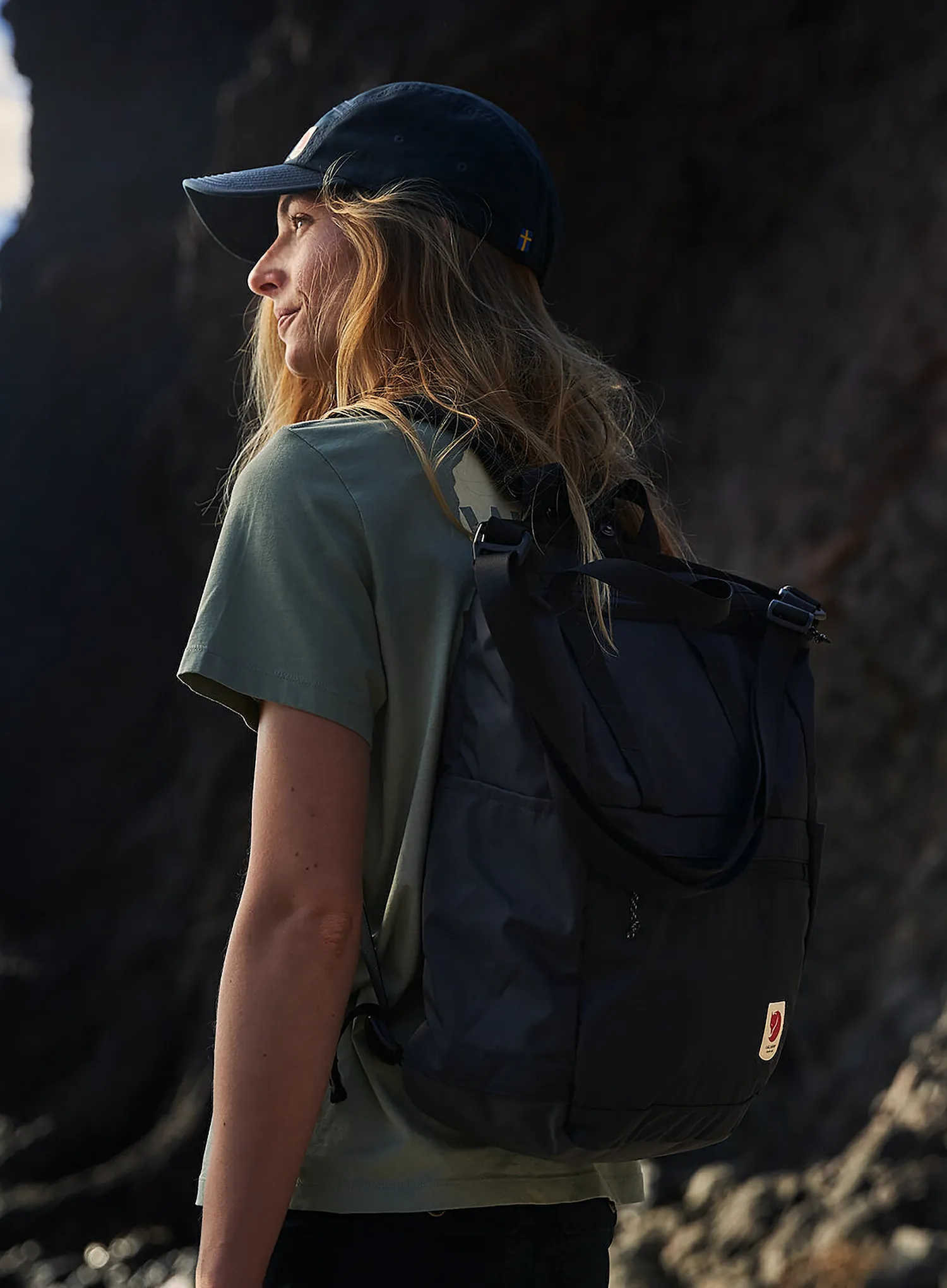 Urbani ruksak Fjallraven High Coast Totepack - black