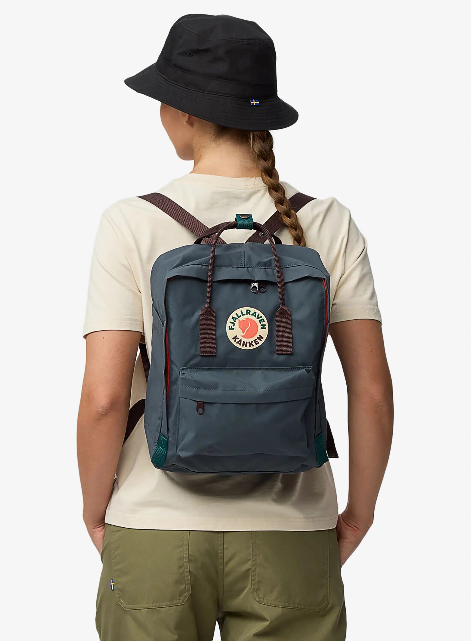 Urbani ruksak Fjallraven Kanken Koncept - graphite/blackberry