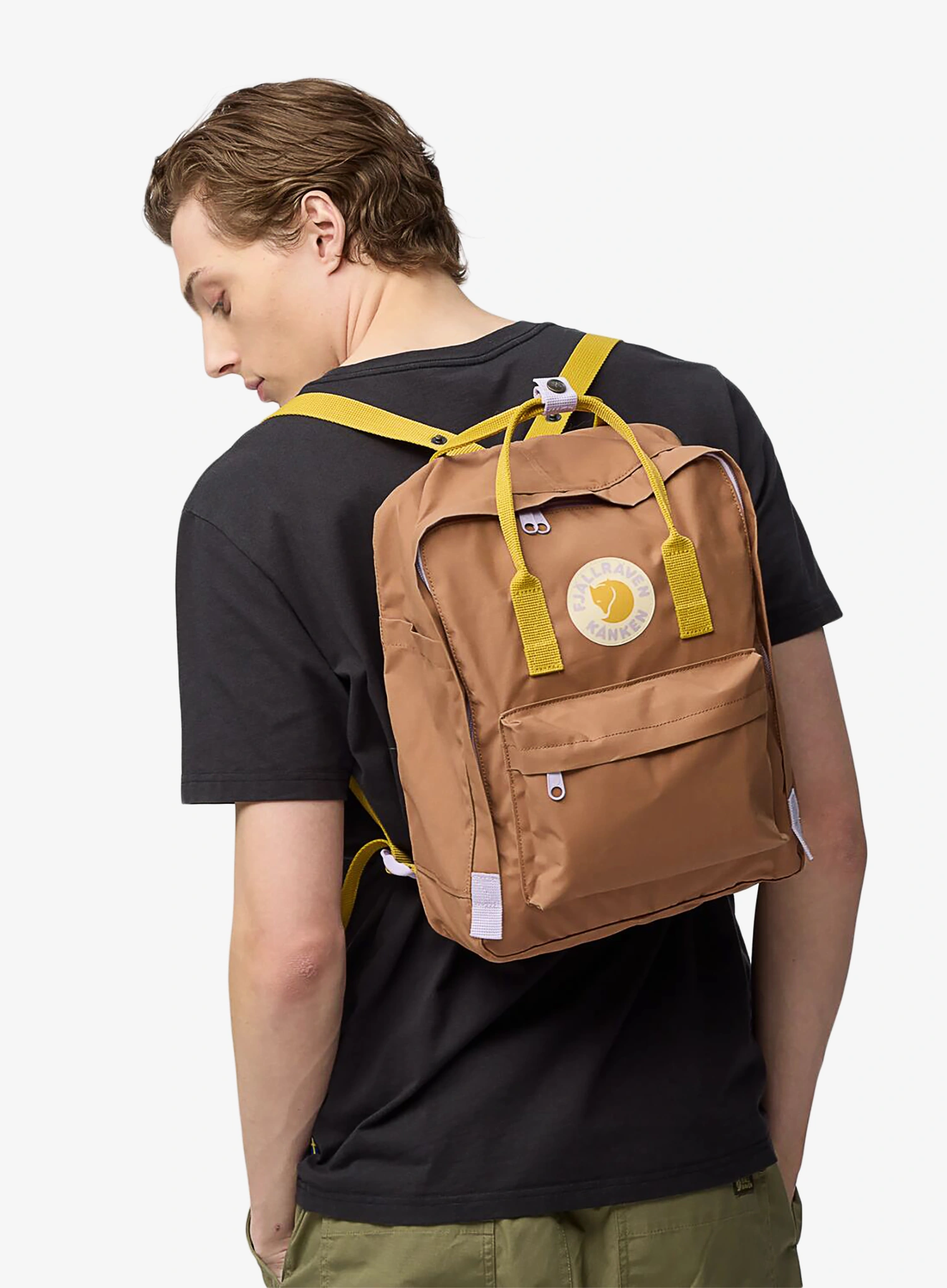 Urbani ruksak Fjallraven Kanken Koncept - khaki dust/kantarell