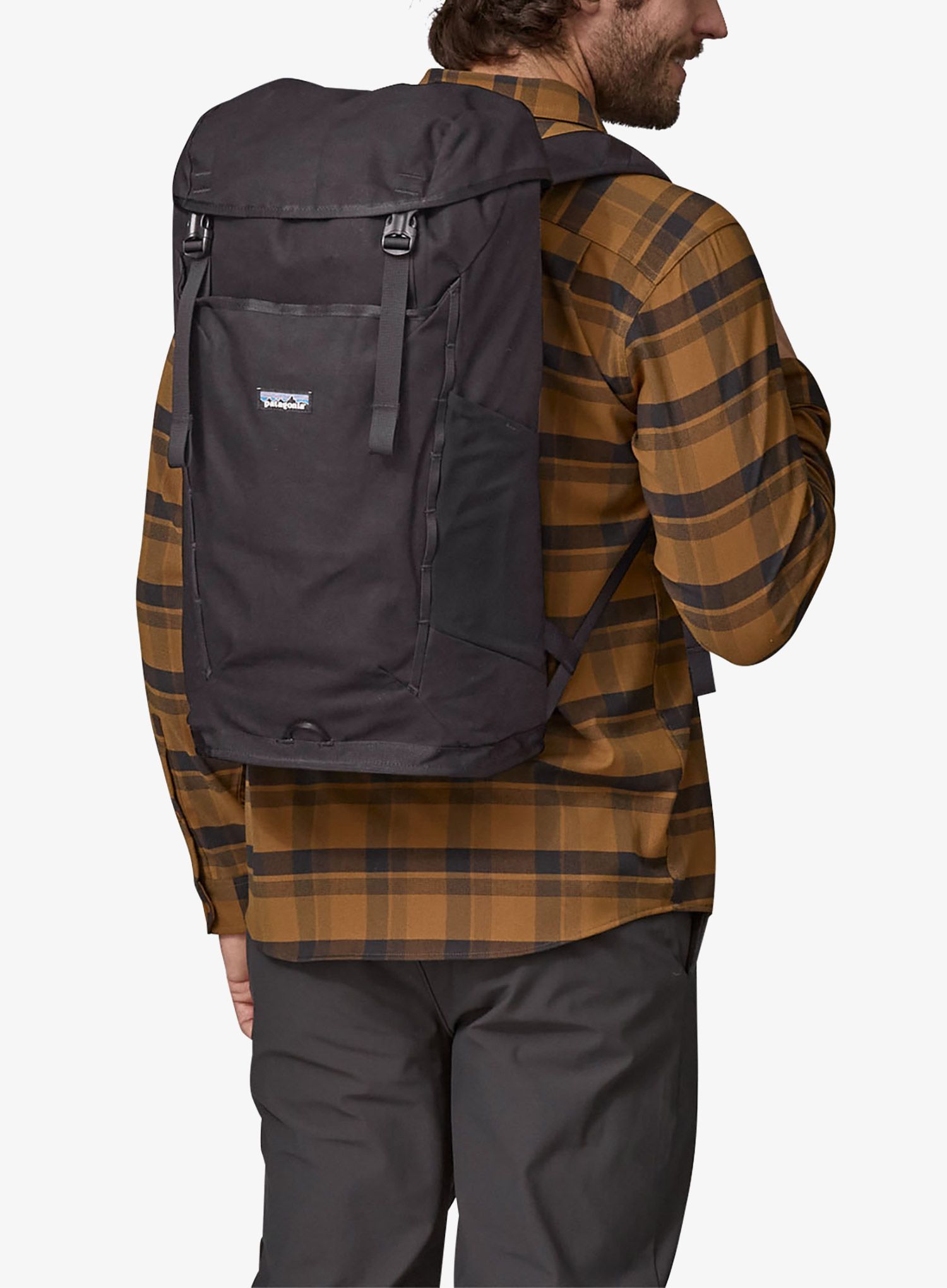 Urbani ruksak Patagonia Fieldsmith Lid Pack - black