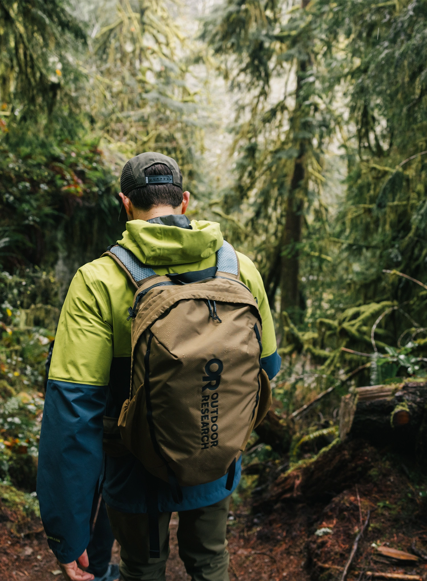 Ruksak Outdoor Research Adrenaline Day Pack 20L - coyote