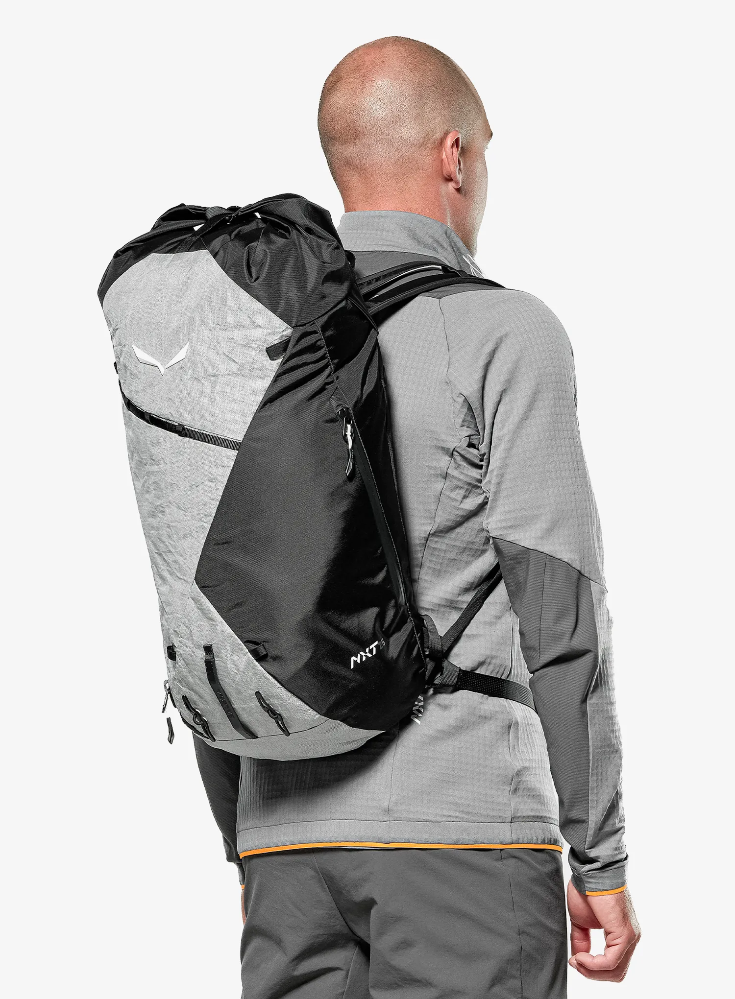 Penjački ruksak Salewa NXT 32 L - alloy/black