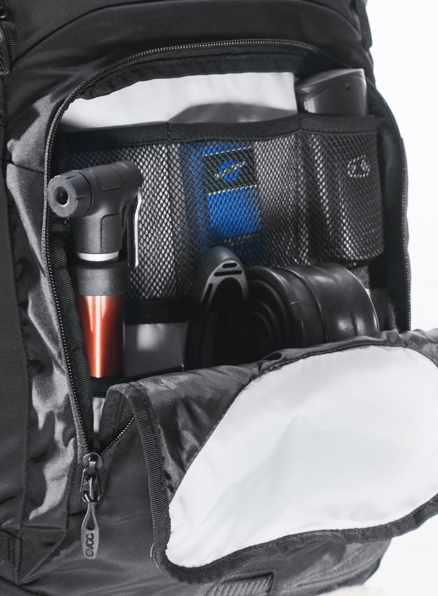 Biciklistički ruksak Evoc Explorer Pro 26 - black
