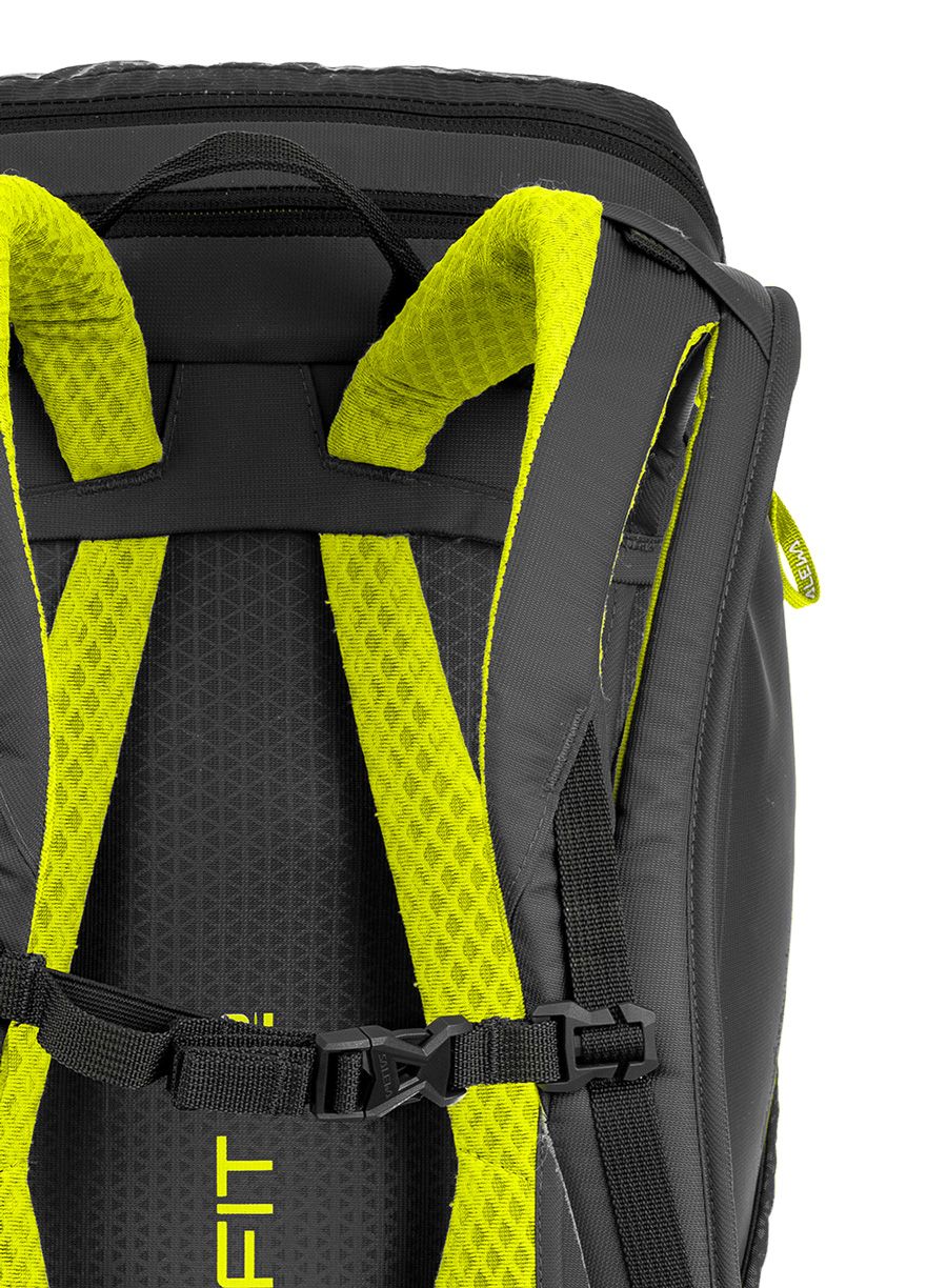 Planinarski ruksak Salewa Alp Trainer 25 - black