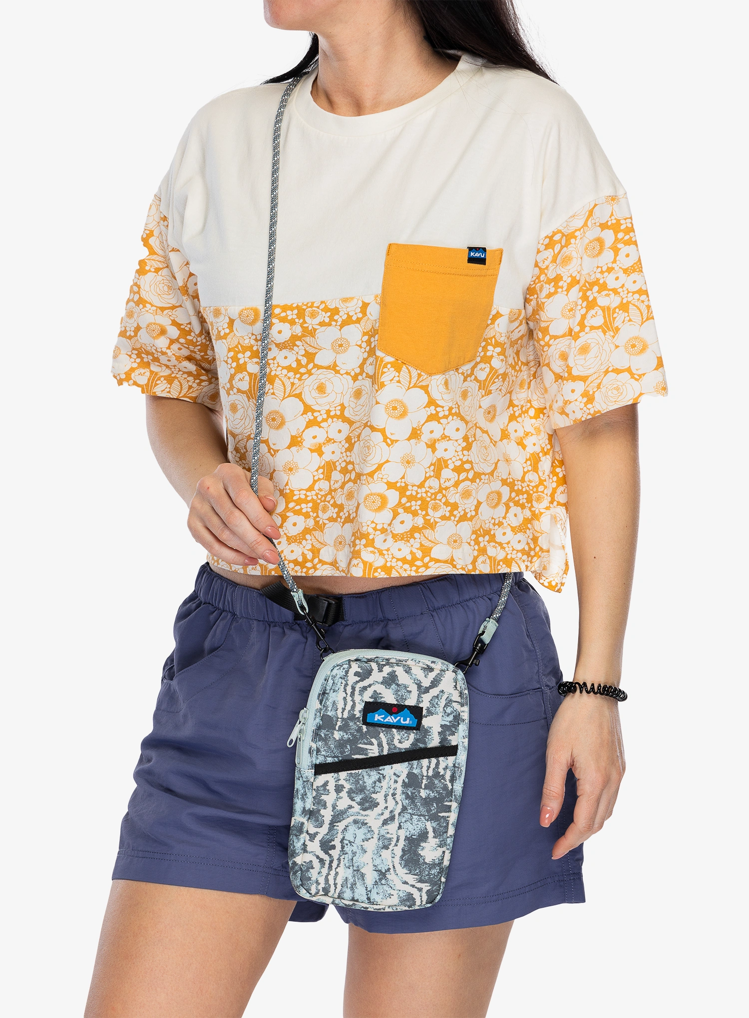 Torbica Kavu Essential Case - motion undertow